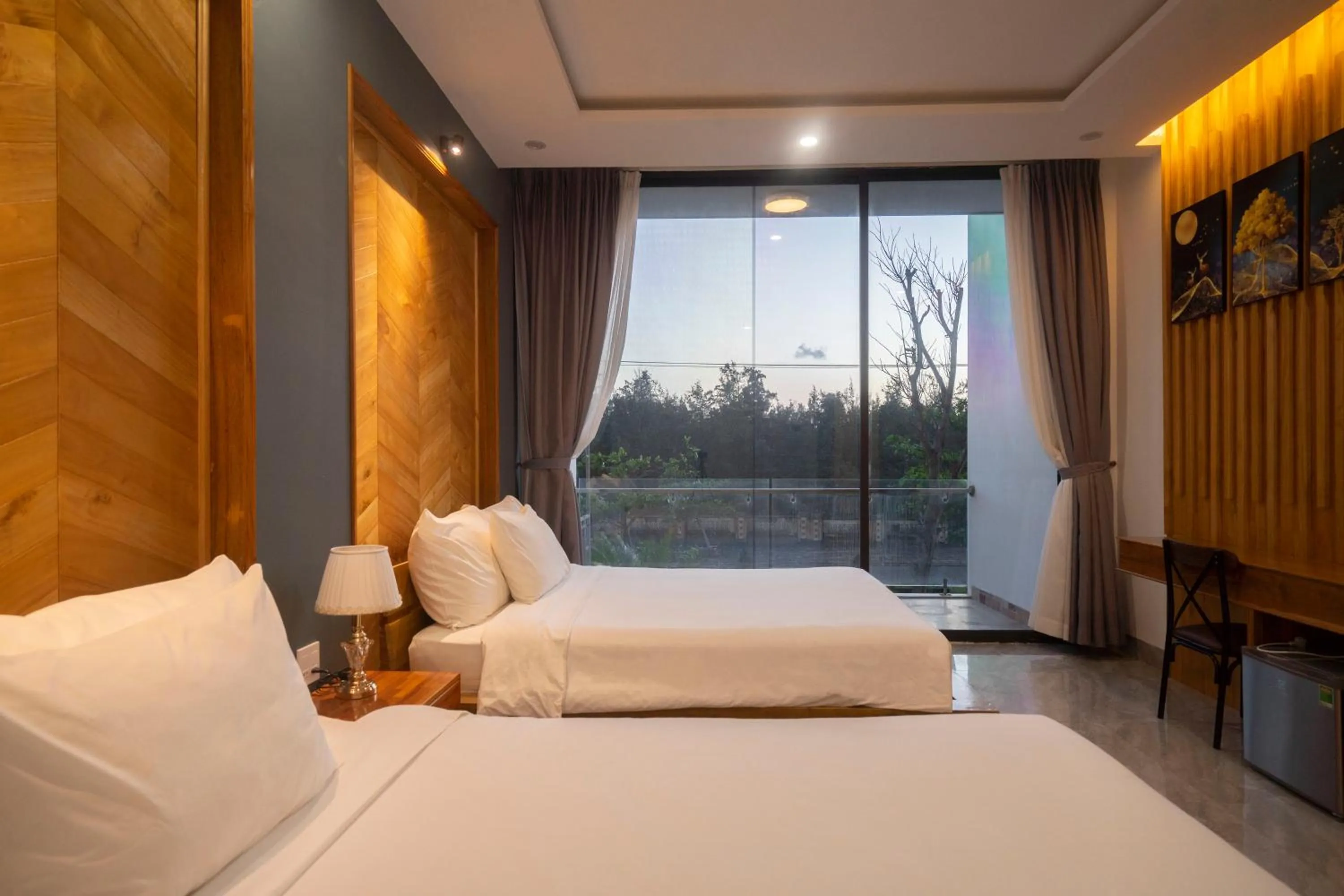 Bedroom, Bed in Khách sạn gần biển Karina Phú Yên
