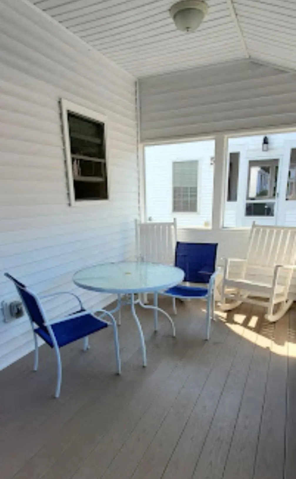 Carriage House Motel Cottages & Suites