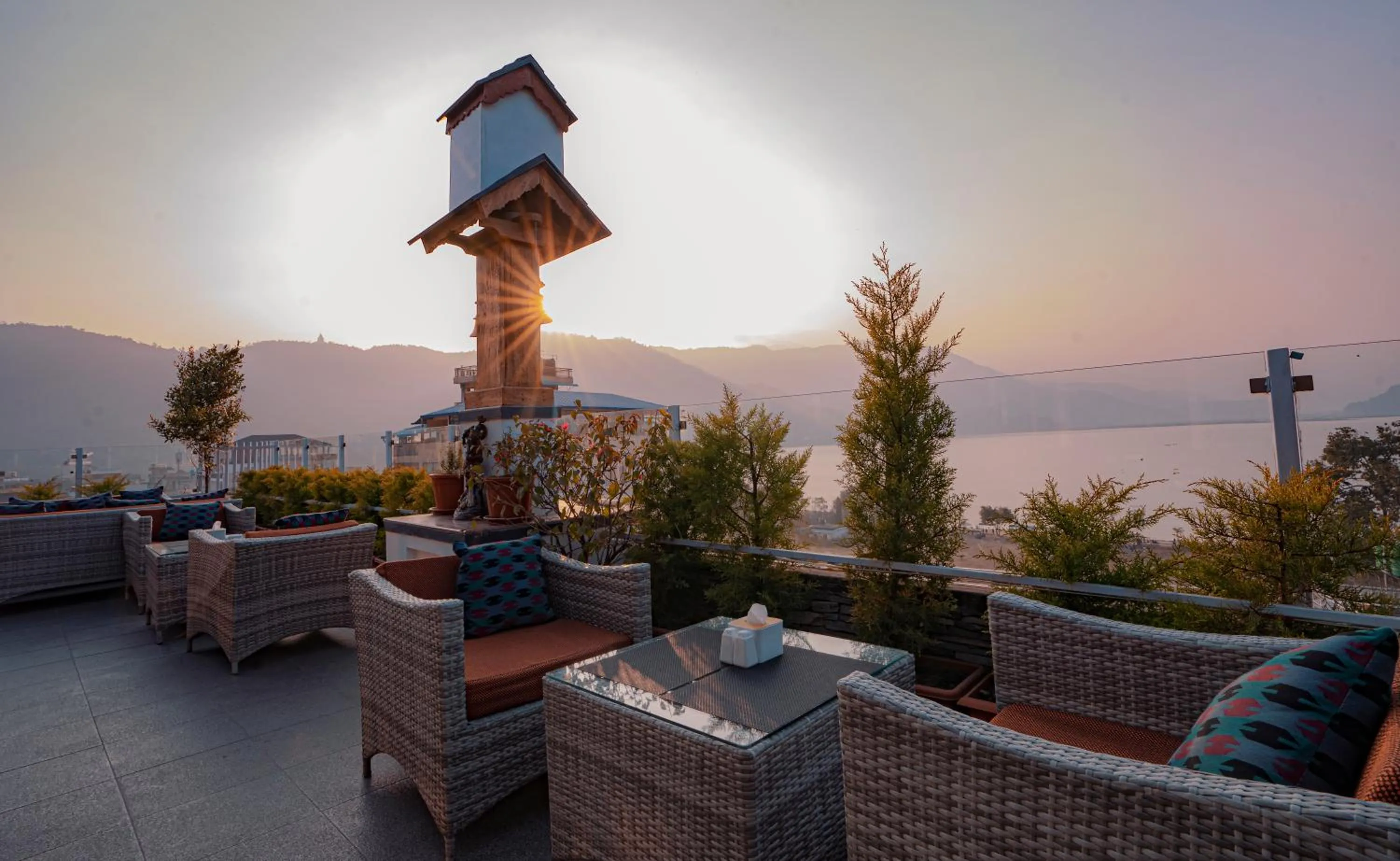 Restaurant/places to eat in Himalayan Glory Inn