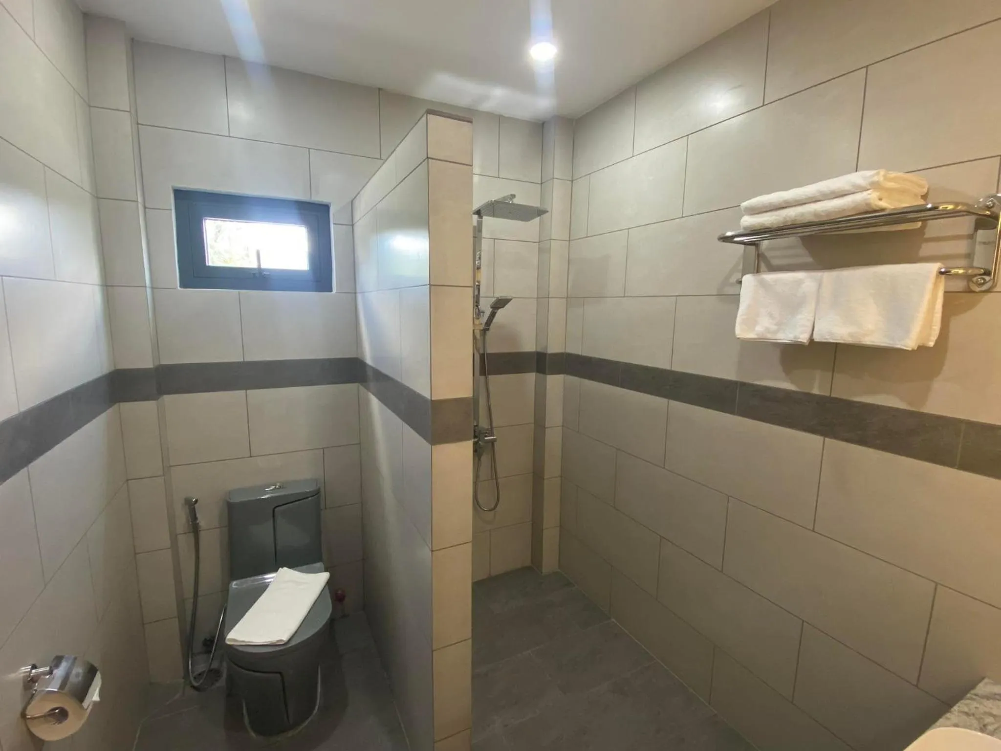 Shower in LAM BUNGALOW Resort & Spa