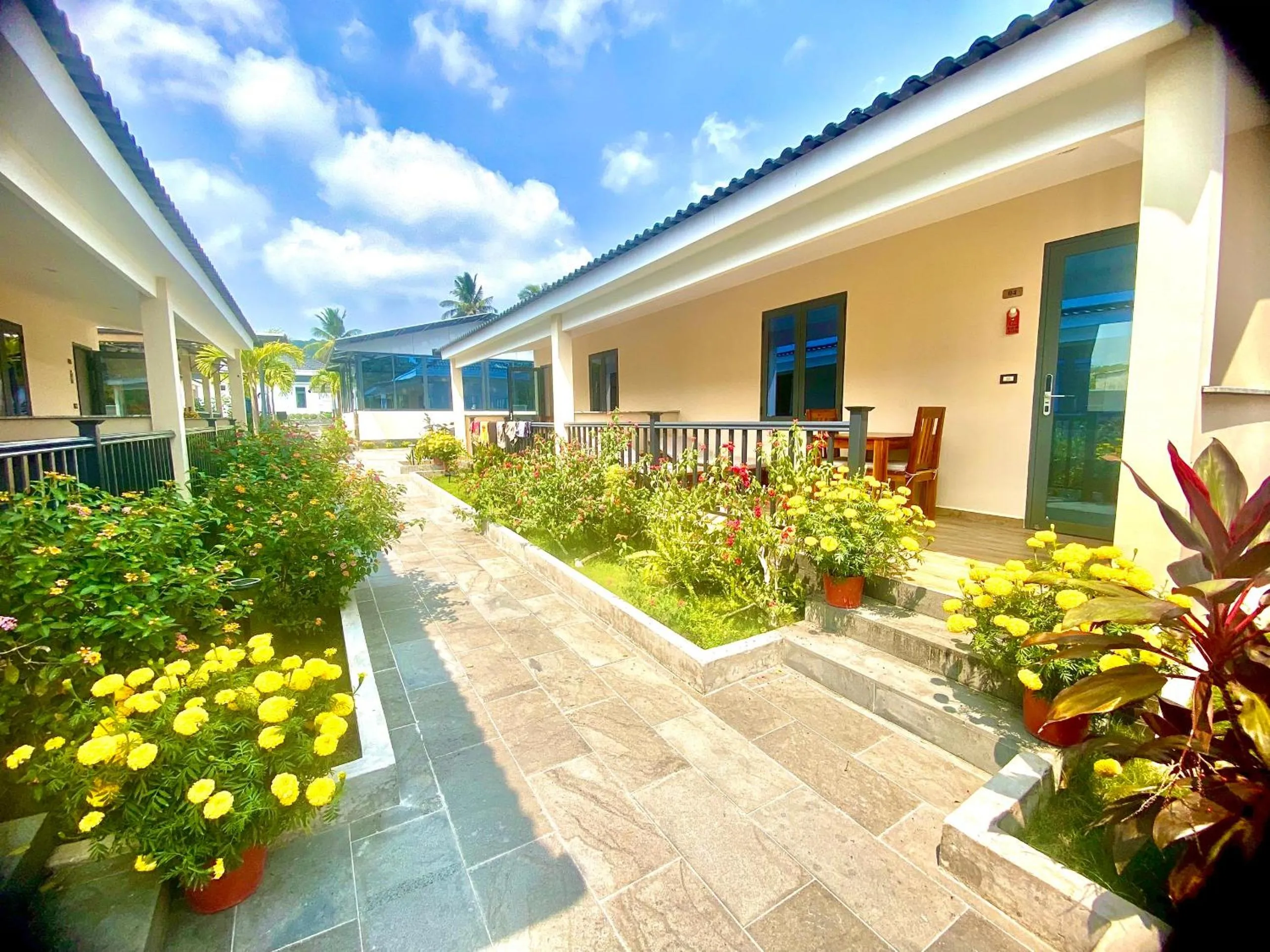 Balcony/Terrace in LAM BUNGALOW Resort & Spa