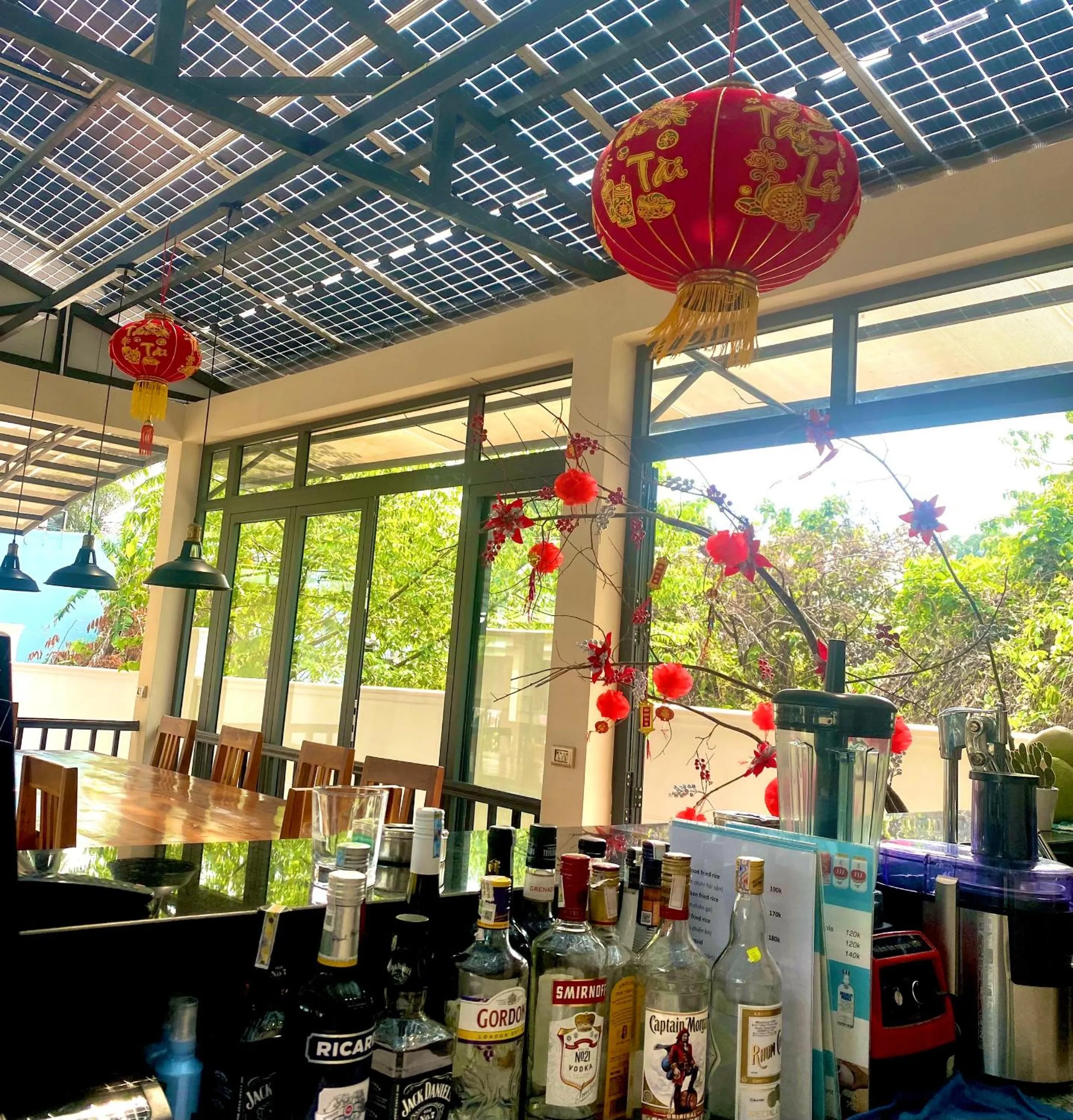 Restaurant/places to eat in LAM BUNGALOW Resort & Spa