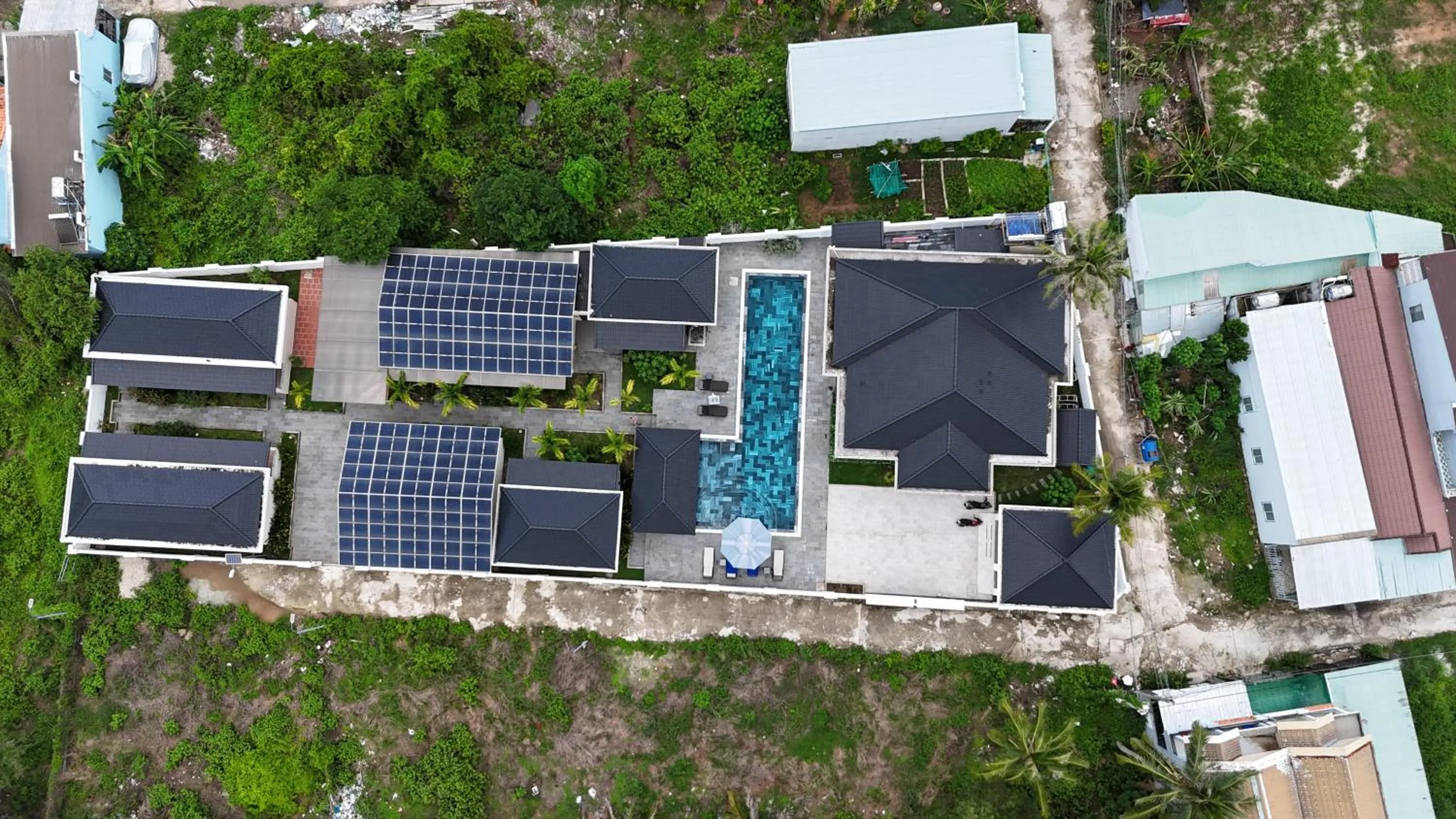 Property building in LAM BUNGALOW Resort & Spa