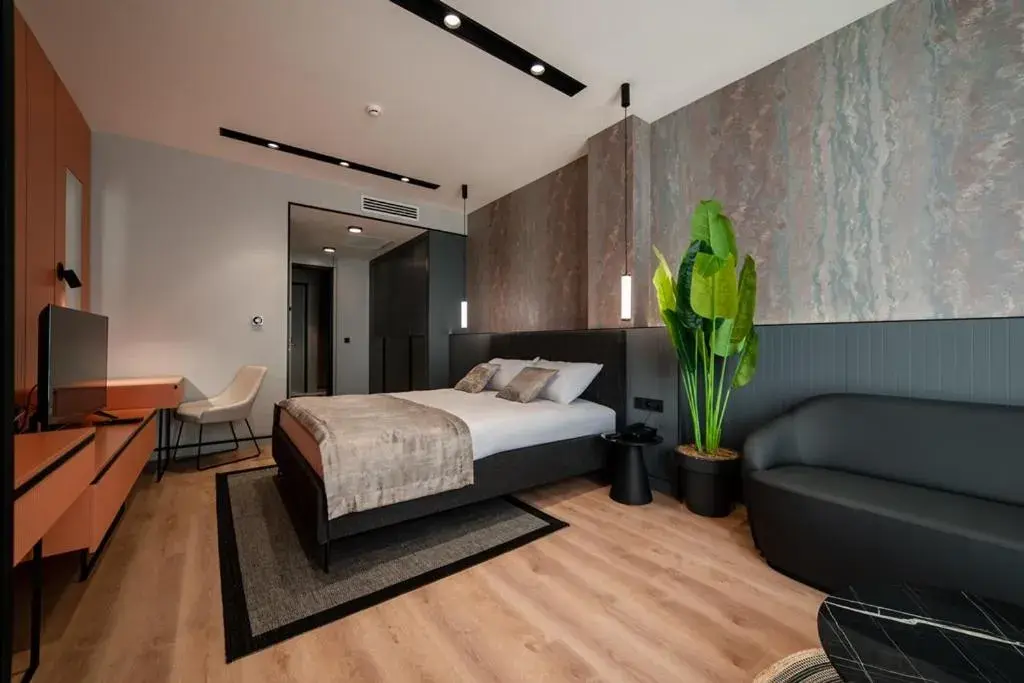 Suite - single occupancy in Dostyk Business Hotel Suite - single occupancy in Dostyk Business Hotel