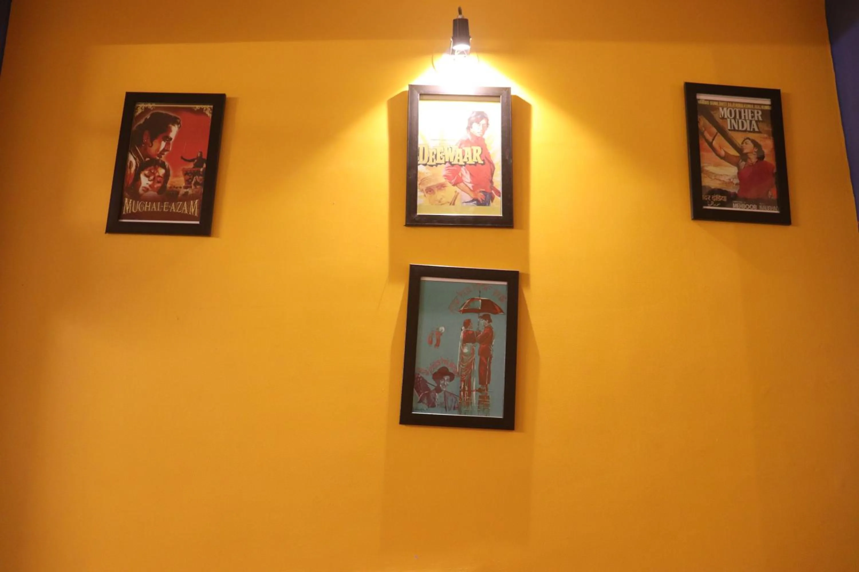 Restaurant/places to eat in The Mehran way Homestay