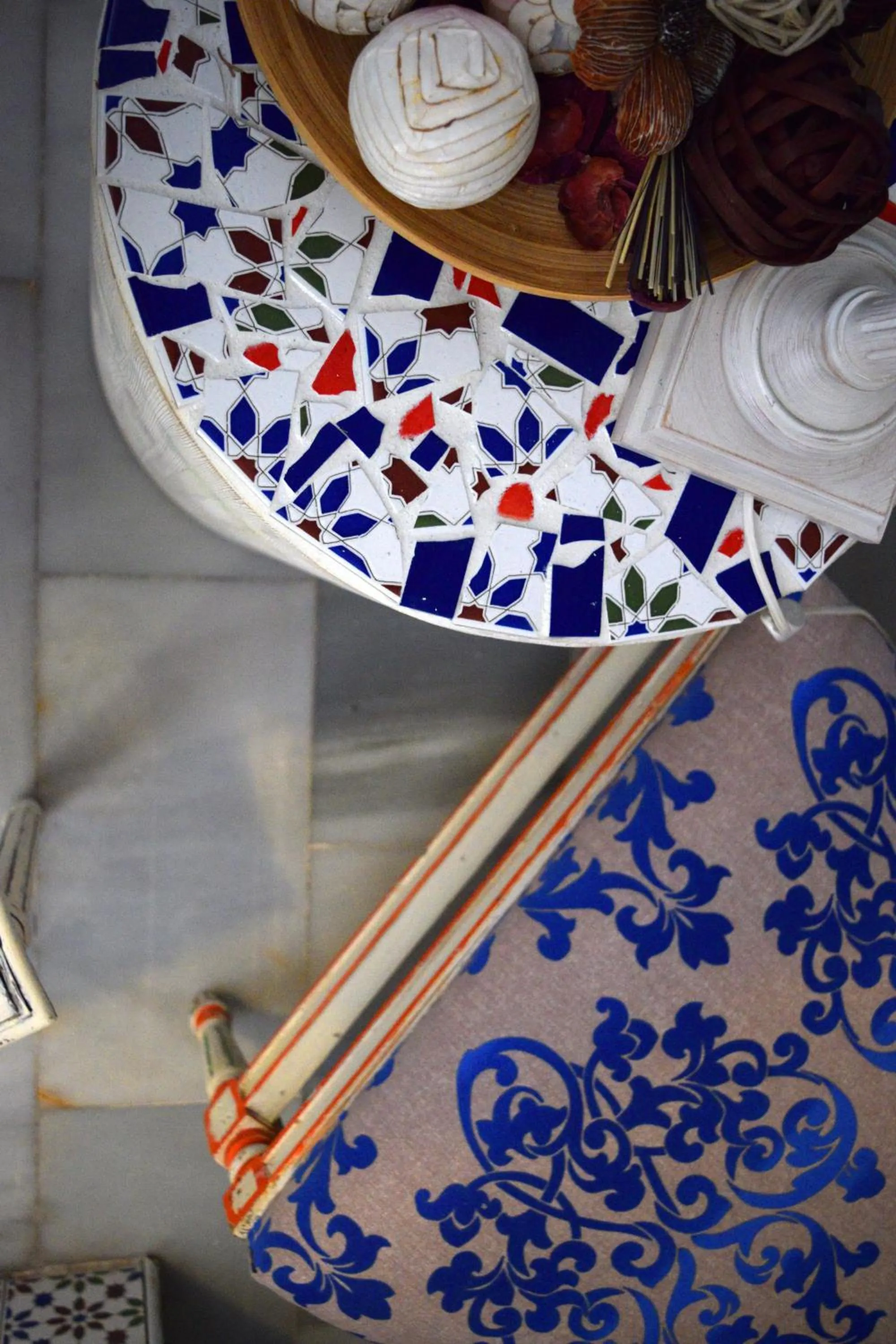 Decorative detail in Pensión Aduar