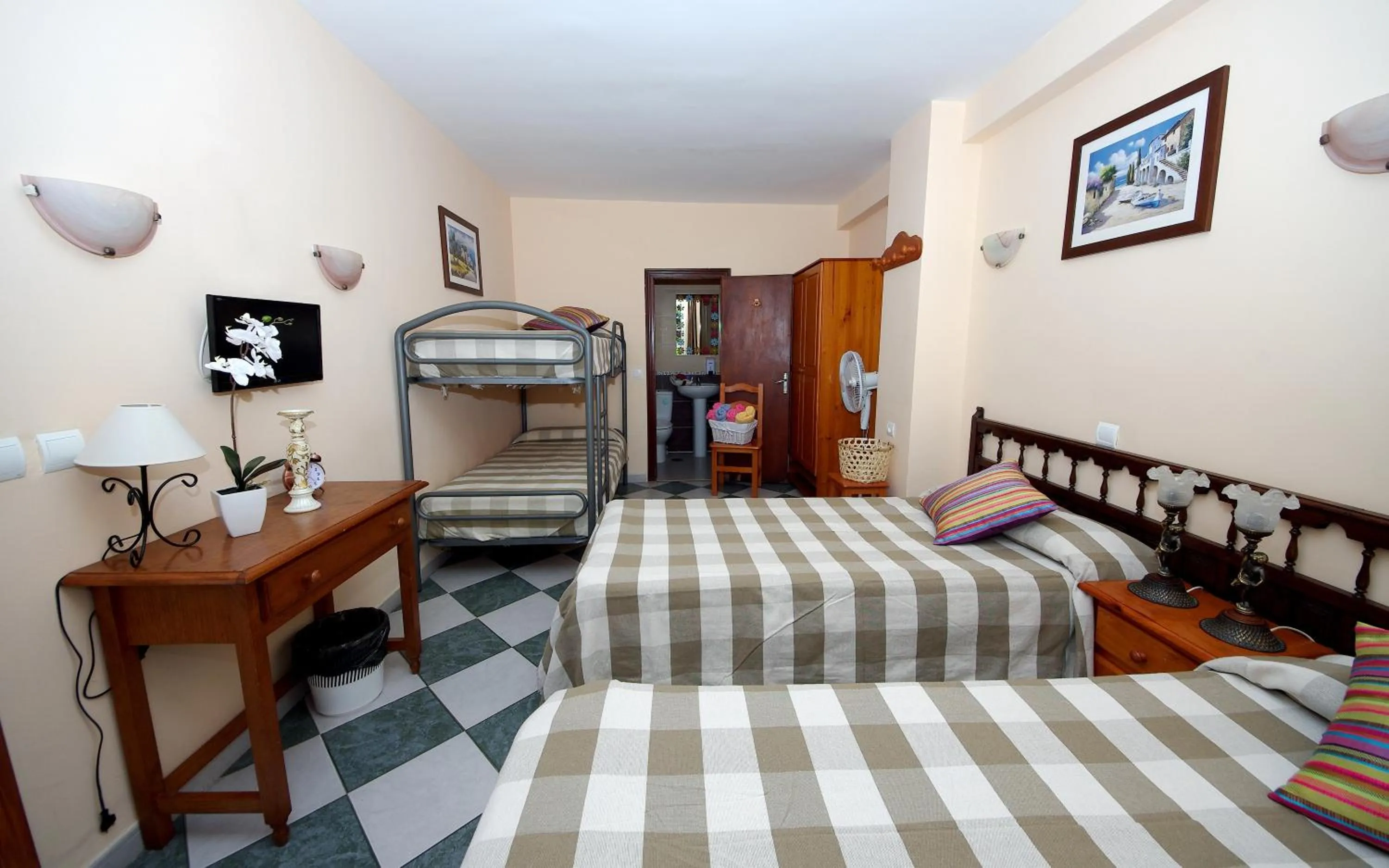 Bedroom, Bed in Pensión Aduar