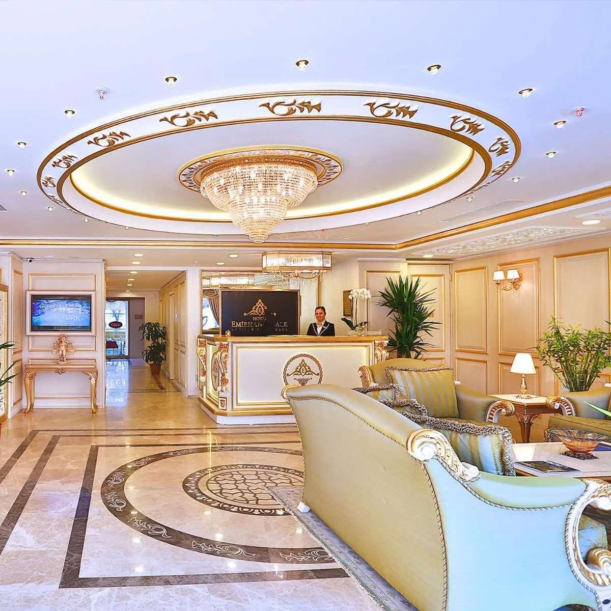 Lobby or reception in Emirhan Palace Hotel