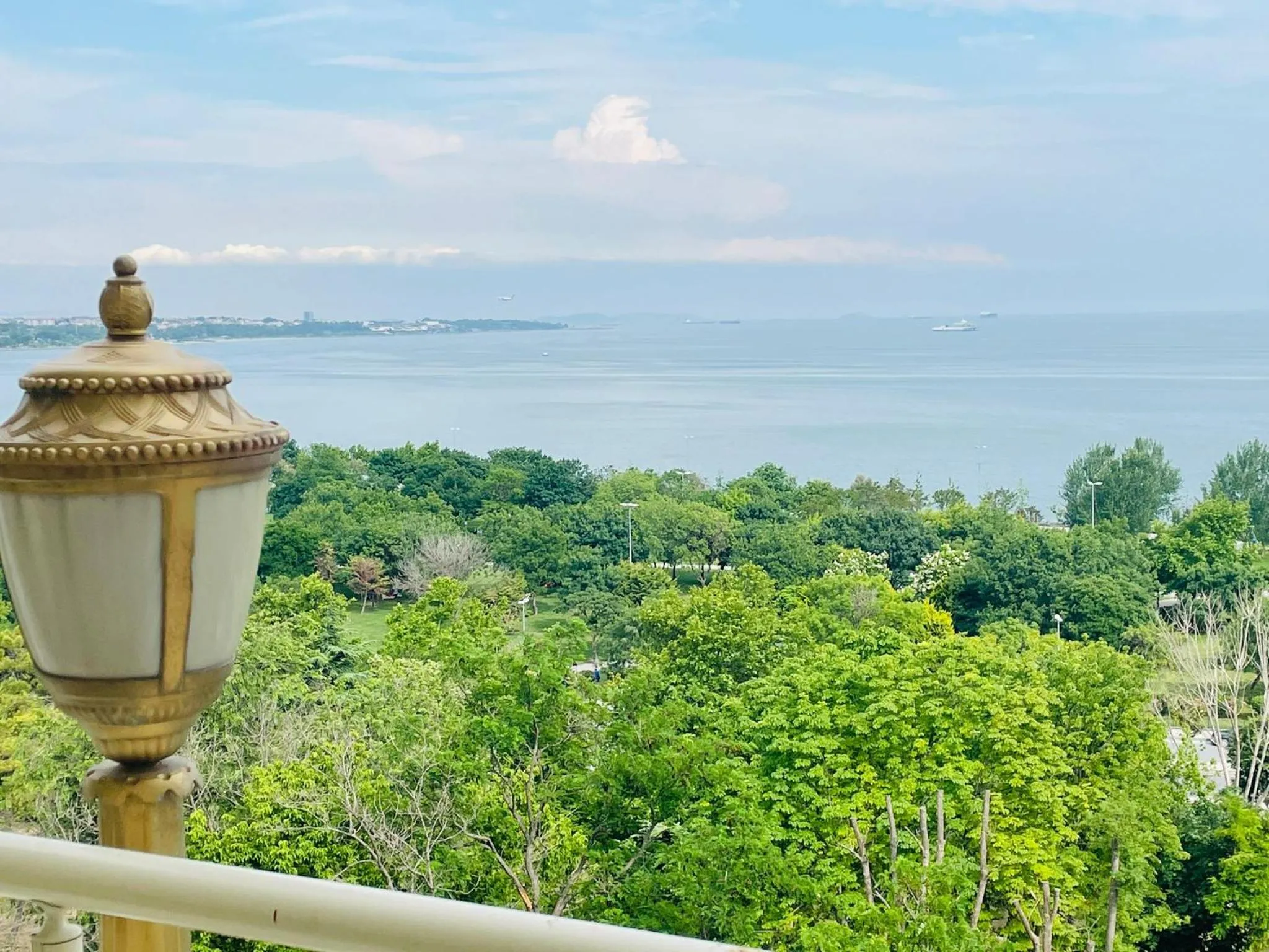 Balcony/Terrace in Emirhan Palace Hotel
