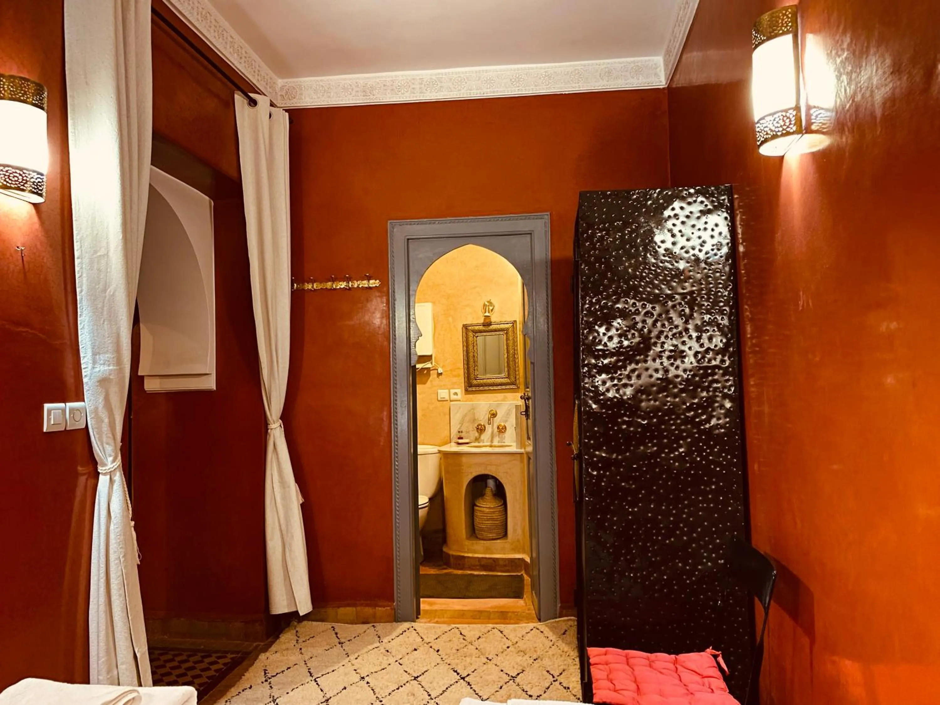 Bathroom in Riad Azawan