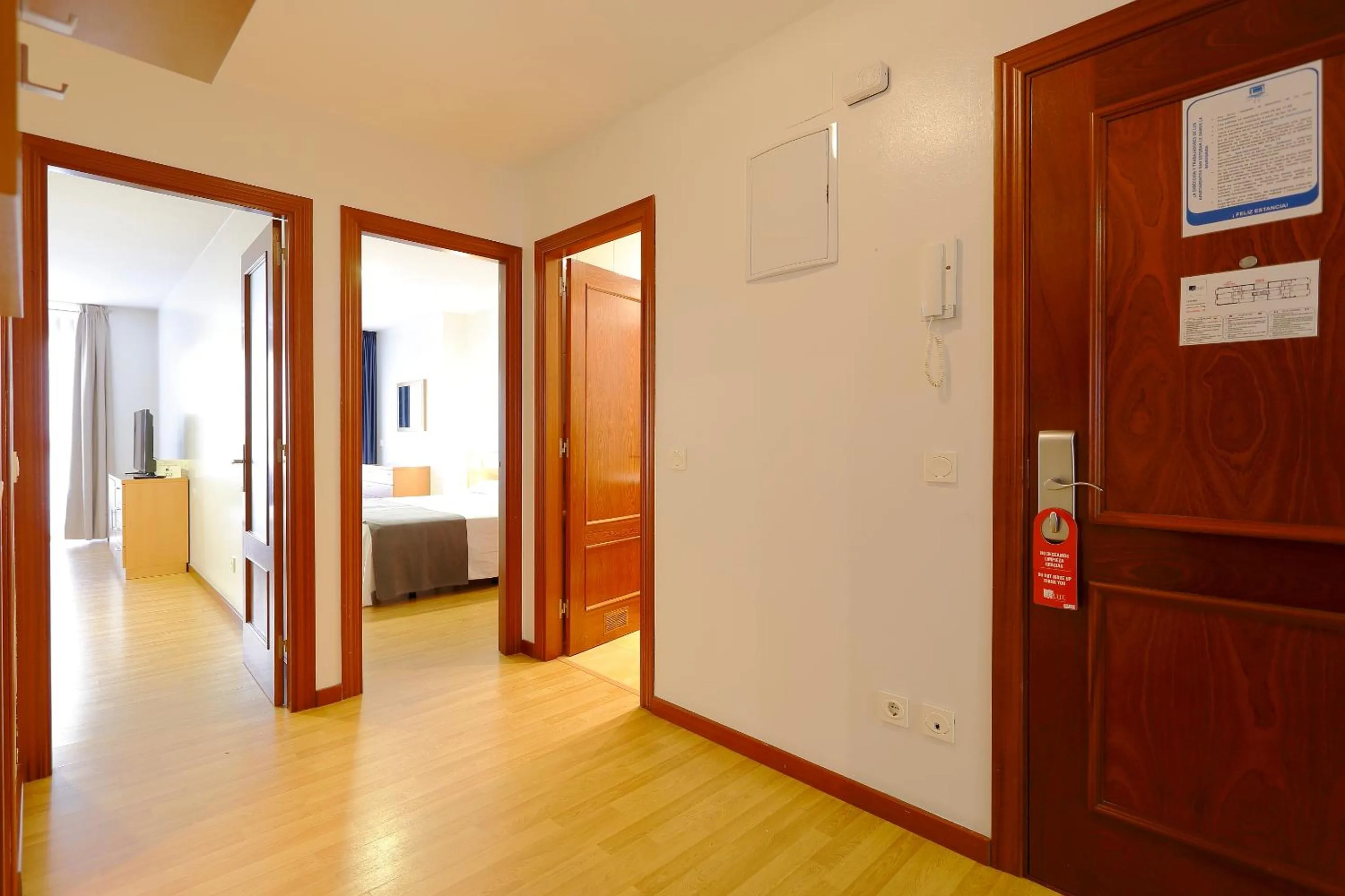 Area and facilities, Bed in Apartamentos Urban Blue, Blue Hotels