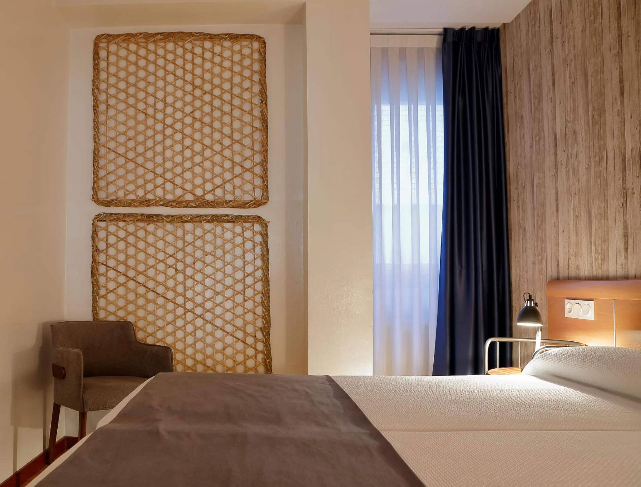 Decorative detail, Bed in Apartamentos Urban Blue, Blue Hotels