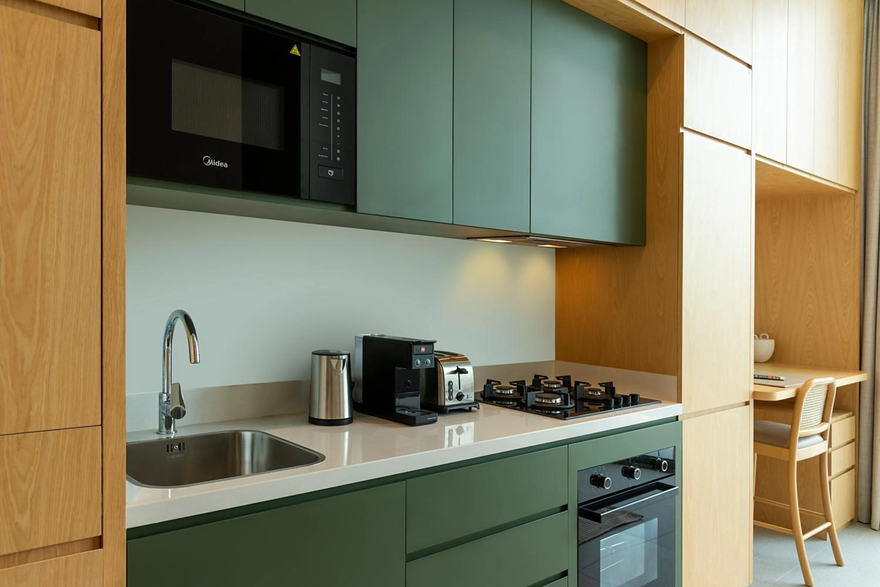 Coffee/tea facilities in The Muse