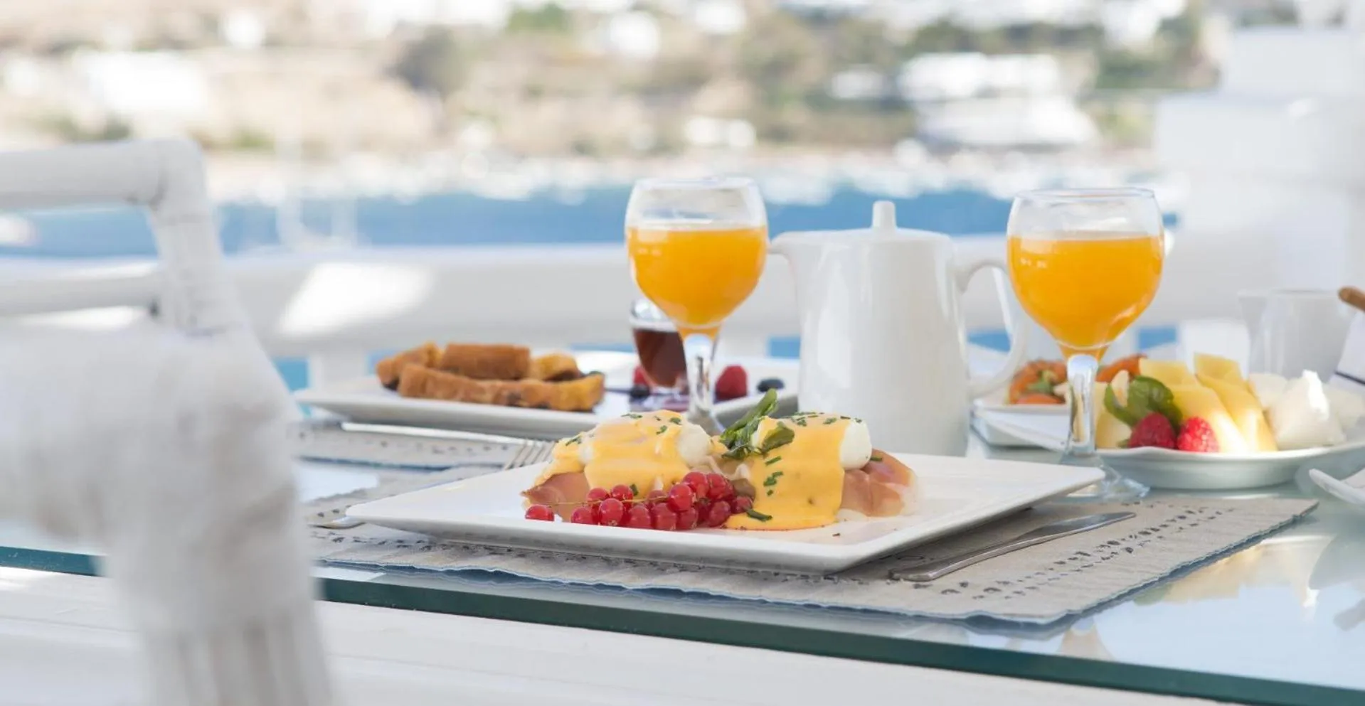 Breakfast in Kivotos Mykonos - Preferred Hotels & Resorts