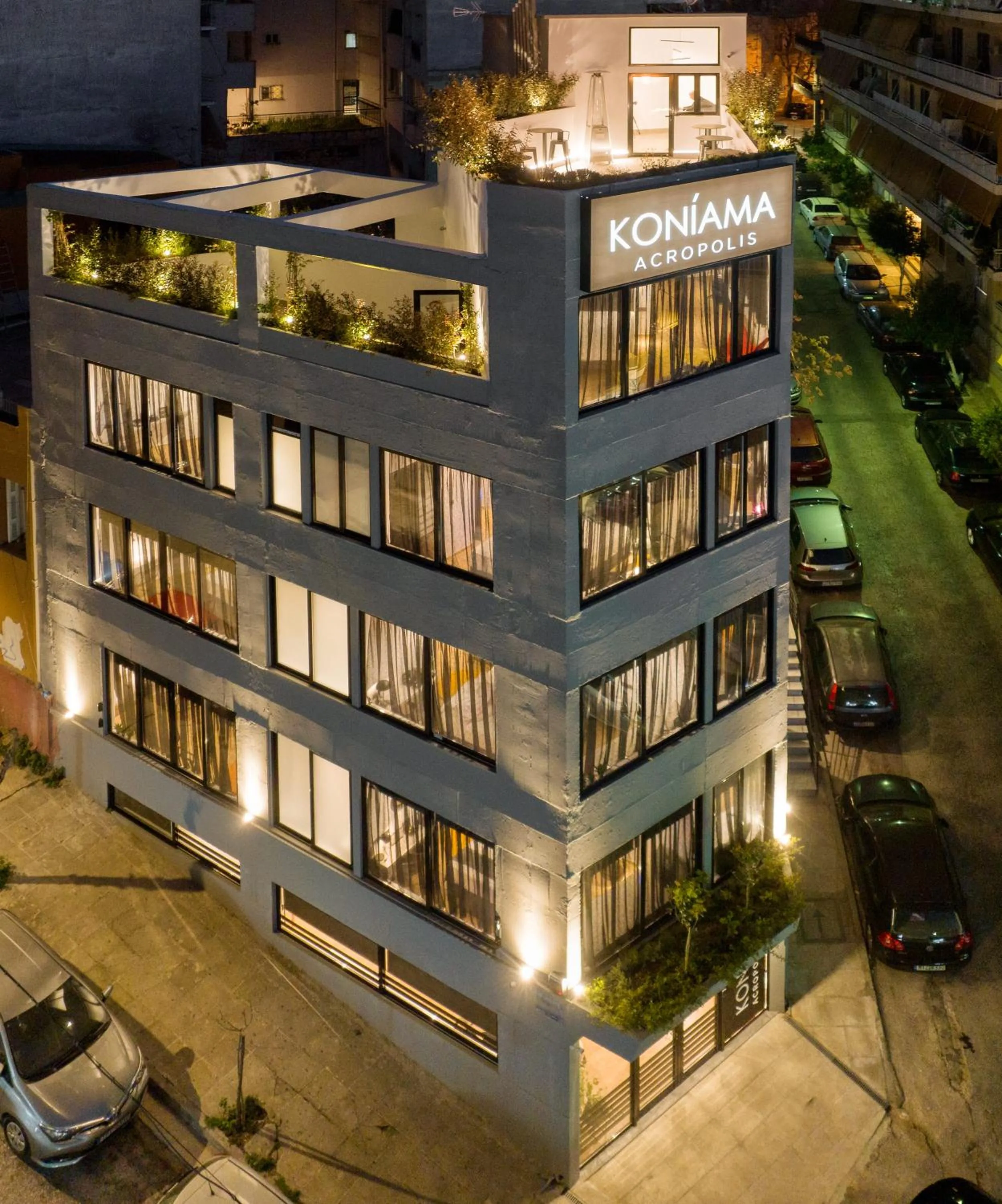 Property building in Koniama Acropolis