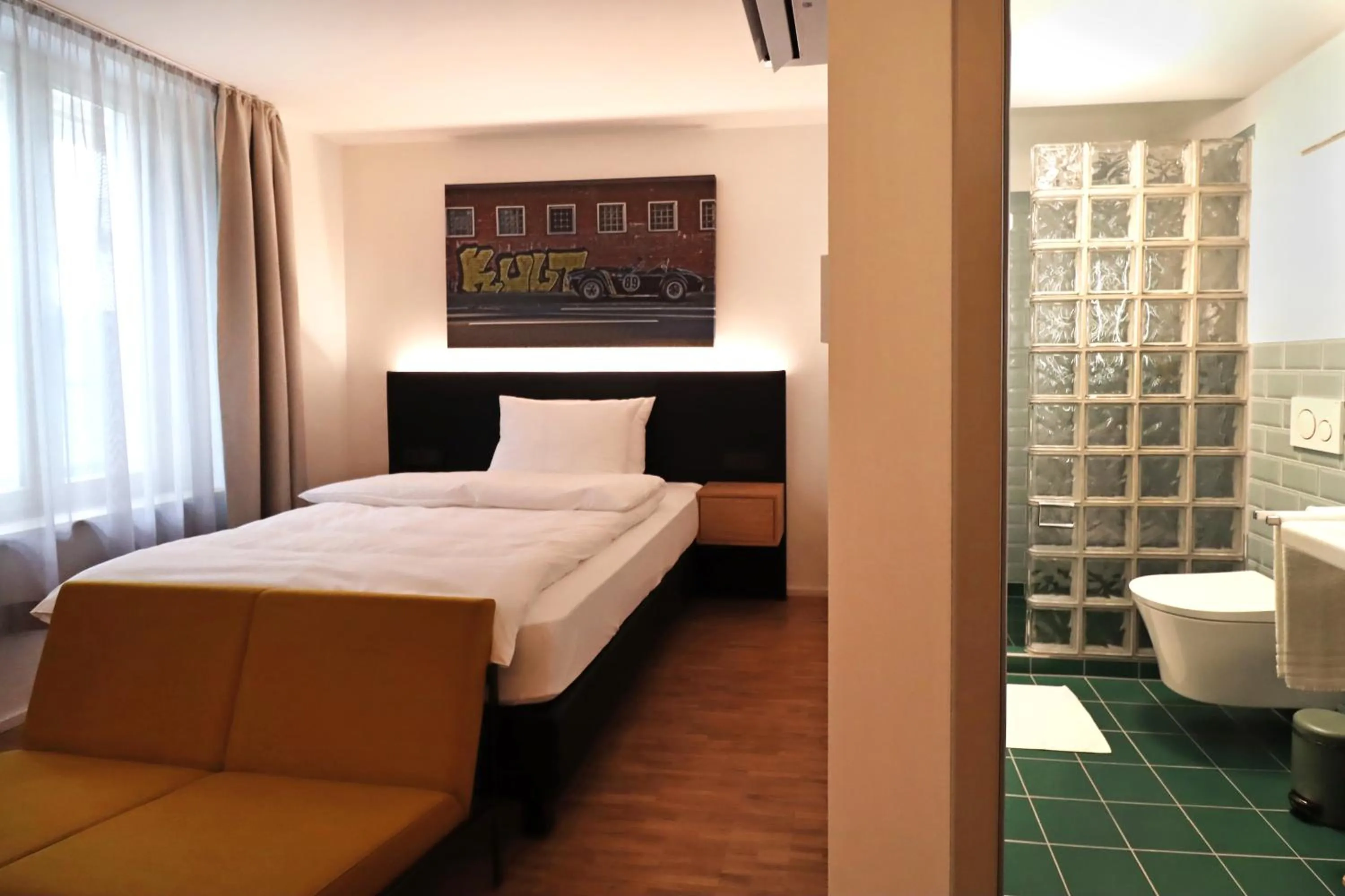 Bed in S12 - Boardinghouse by Hotel Trezor