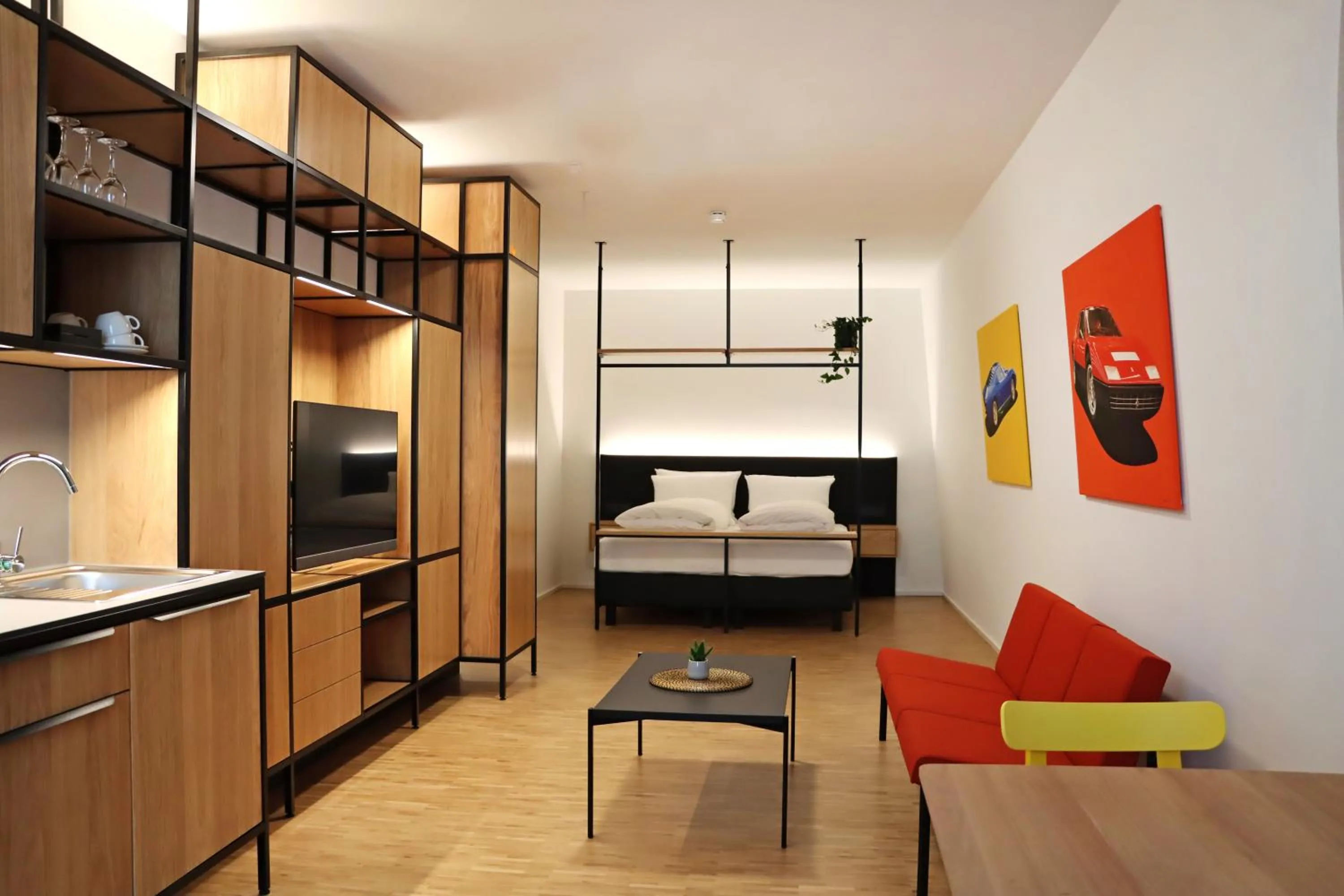 S12 - Boardinghouse by Hotel Trezor