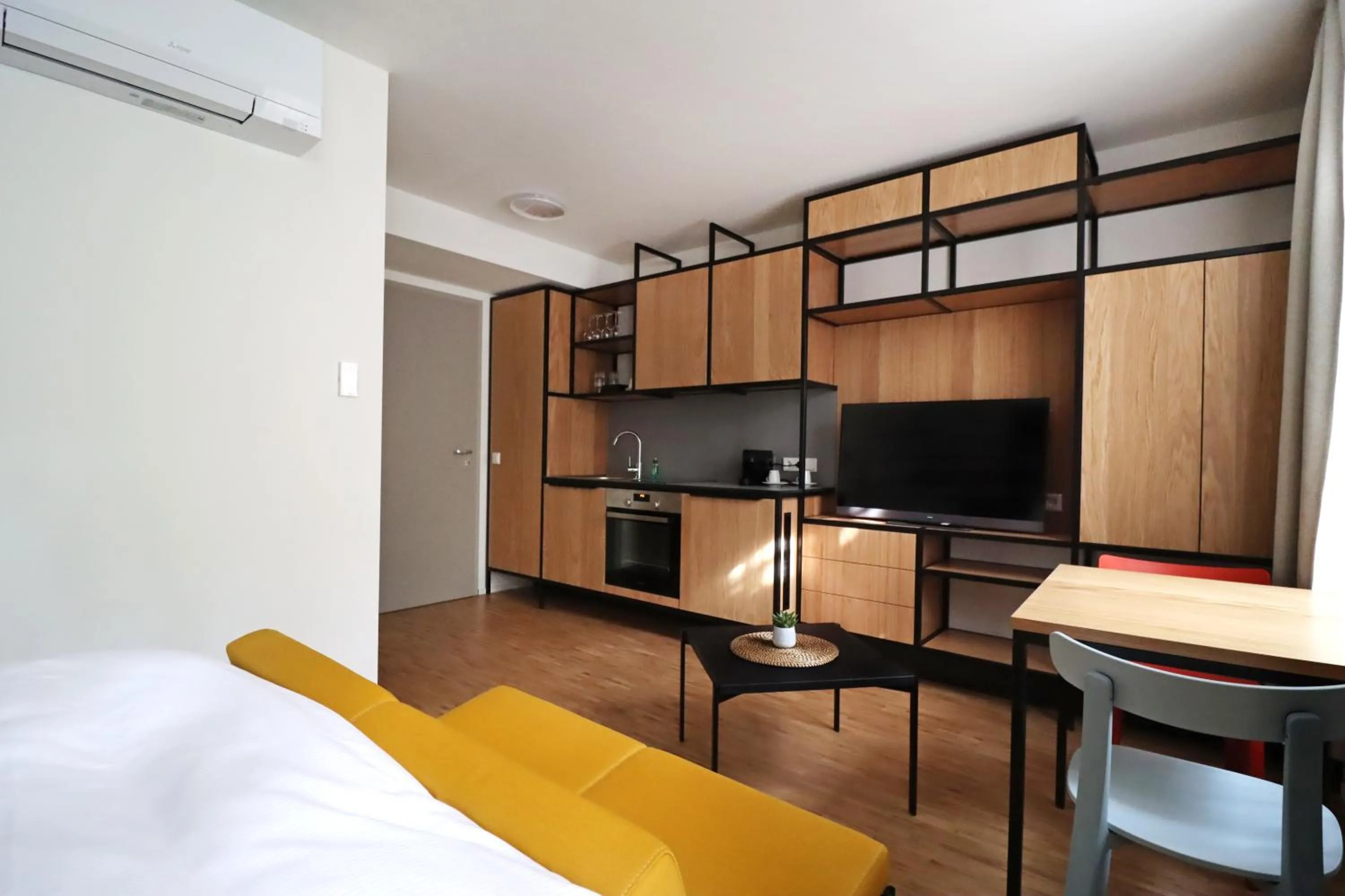 Bed in S12 - Boardinghouse by Hotel Trezor