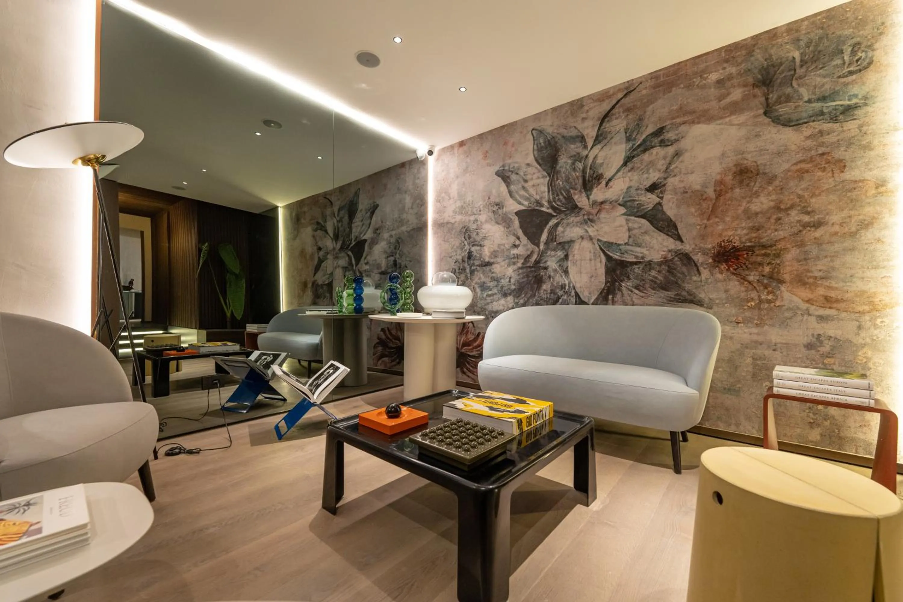 Lobby or reception in Agra Suites