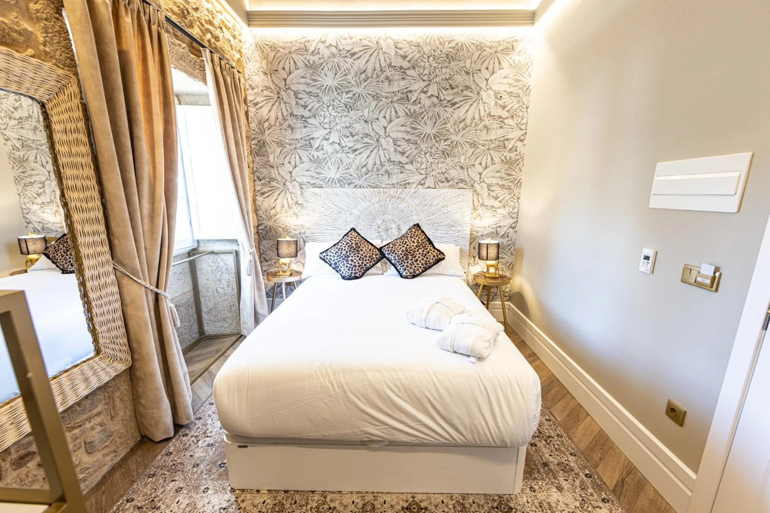 Bed in Hospedium Hotel Barómetro de Camariñas