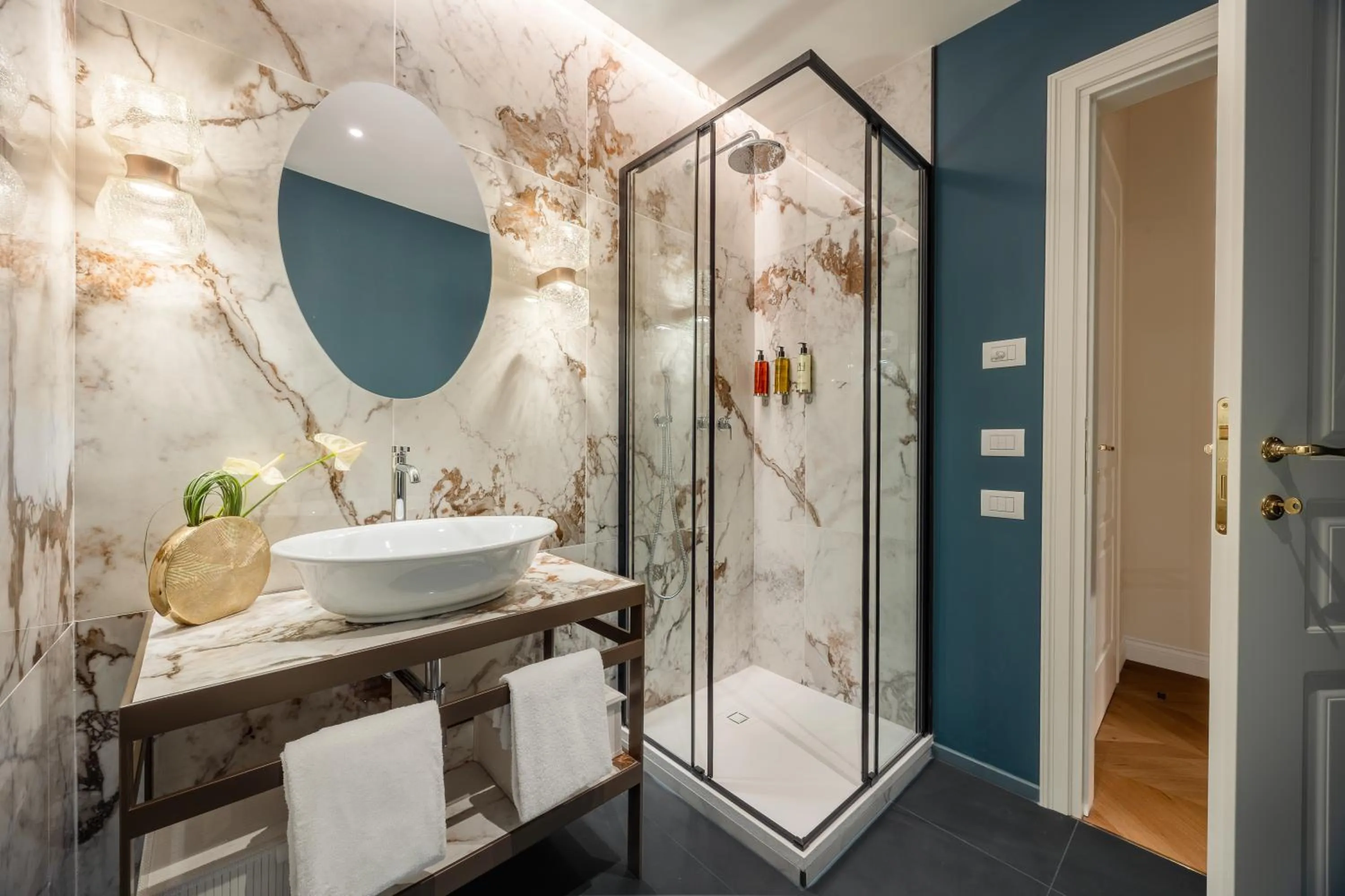 Shower in Maison Santa Croce