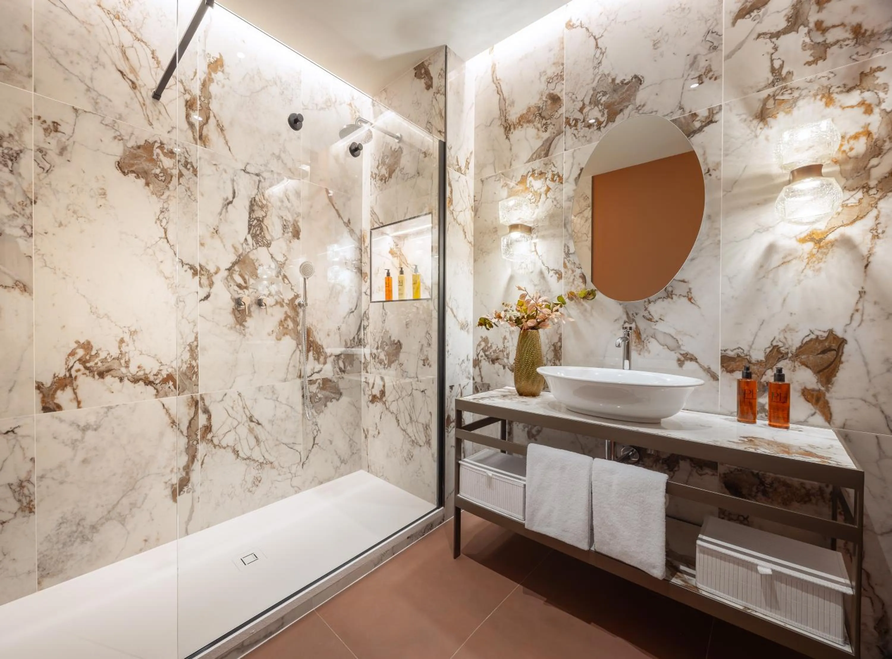 Shower in Maison Santa Croce