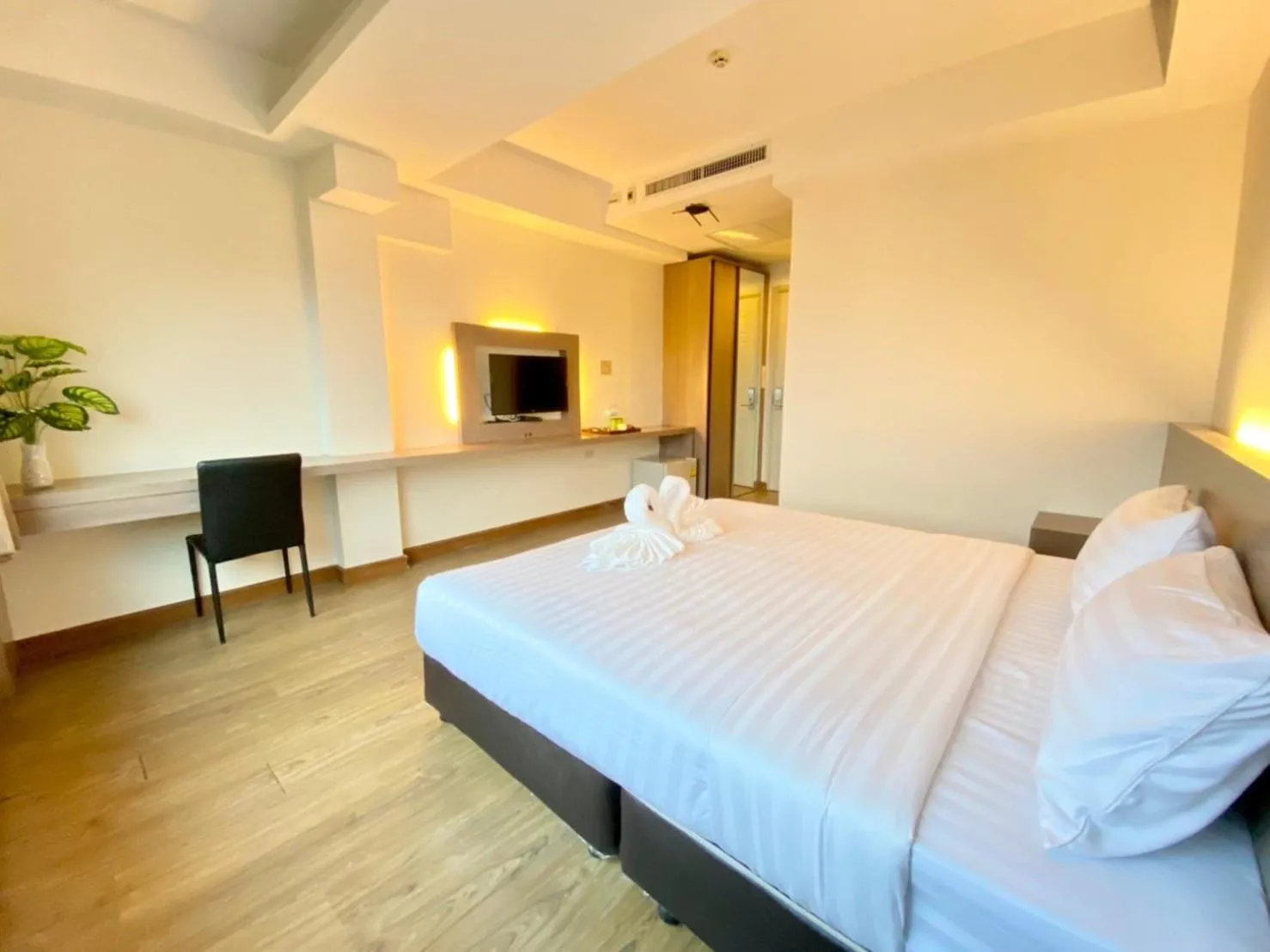 Bed in View Dee BKK Airport Residence