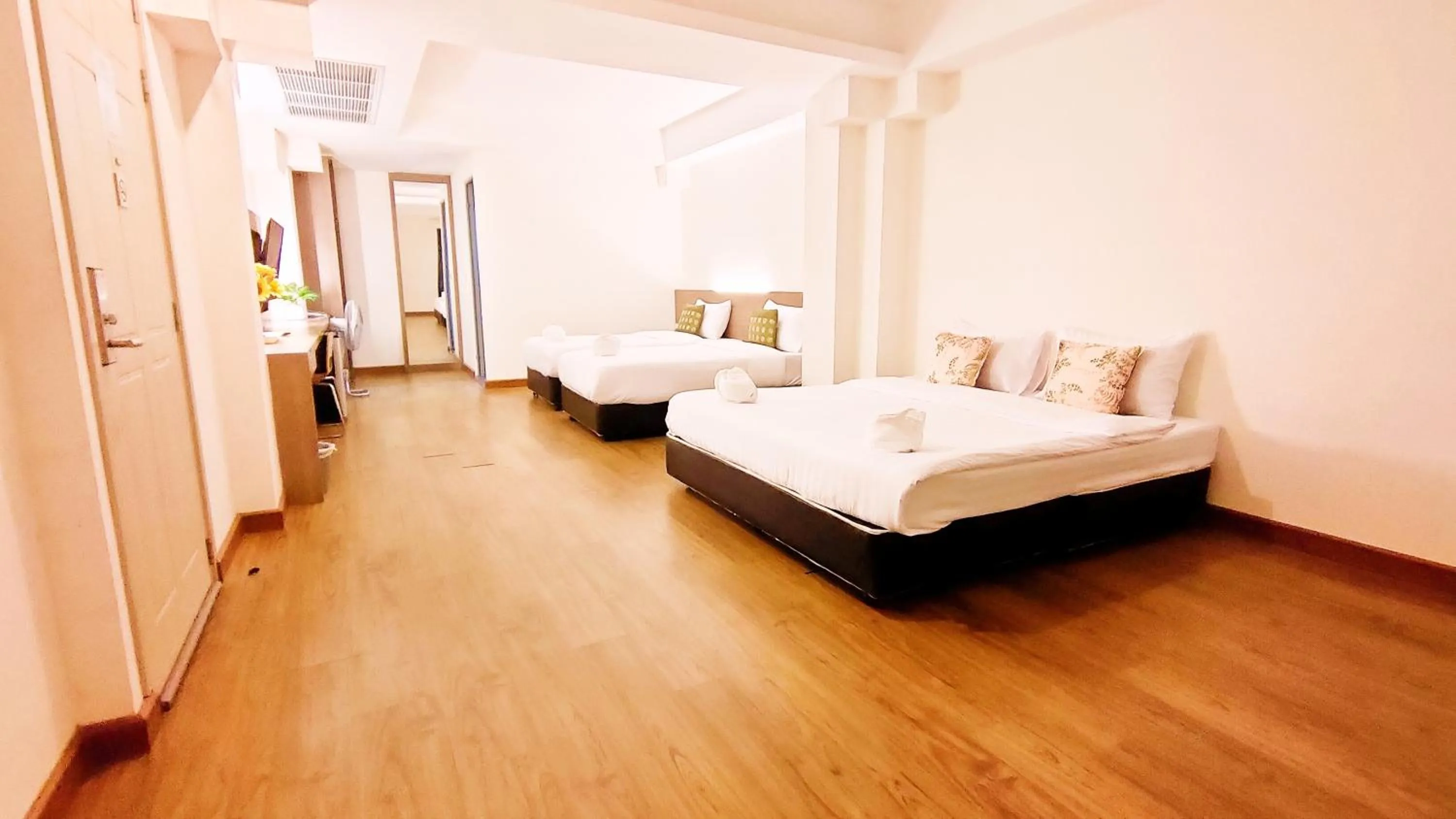 Living room, Bed in View Dee BKK Airport Residence