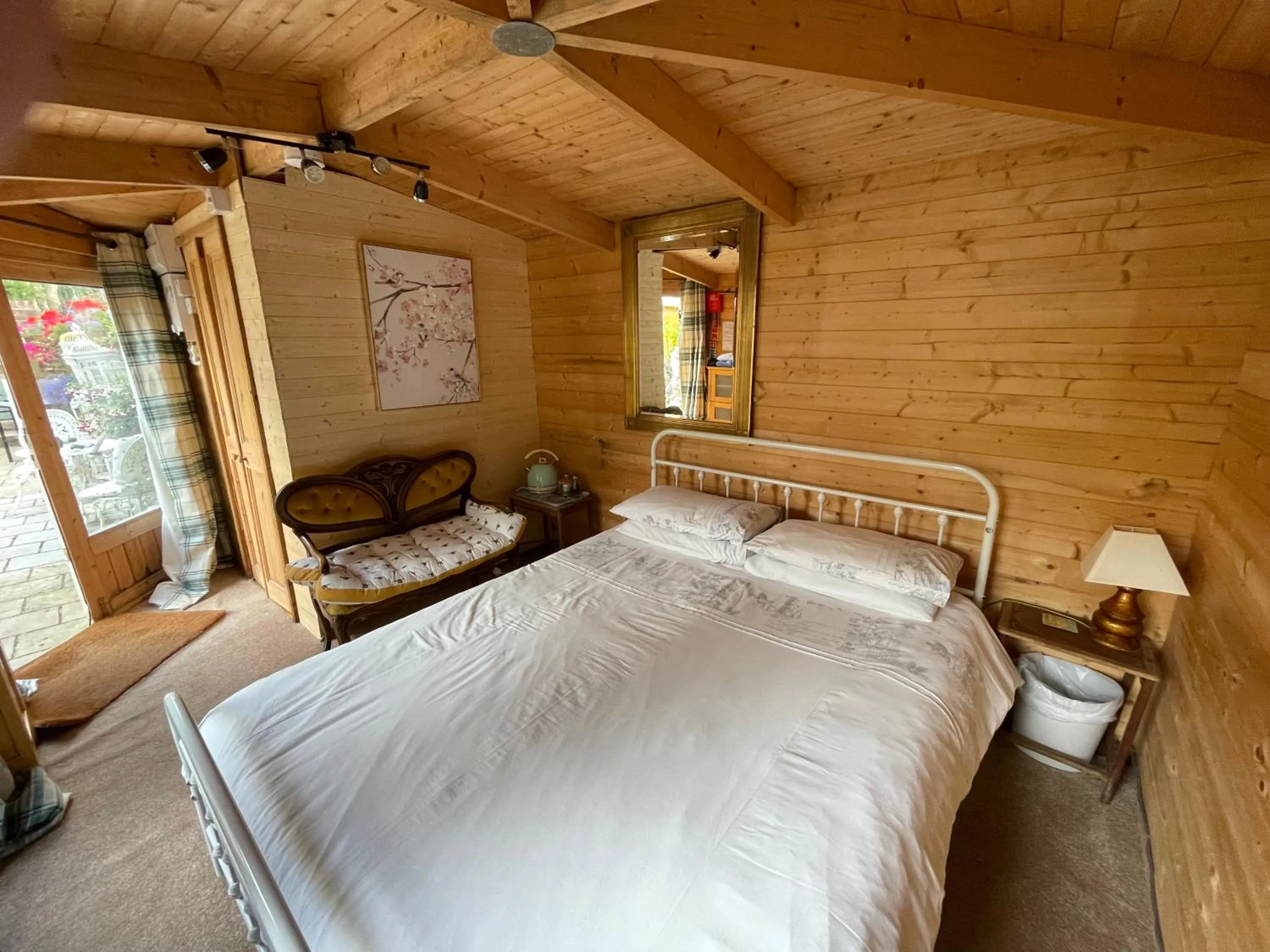 Bedroom, Bed in The Bridge Street Historic Guest House