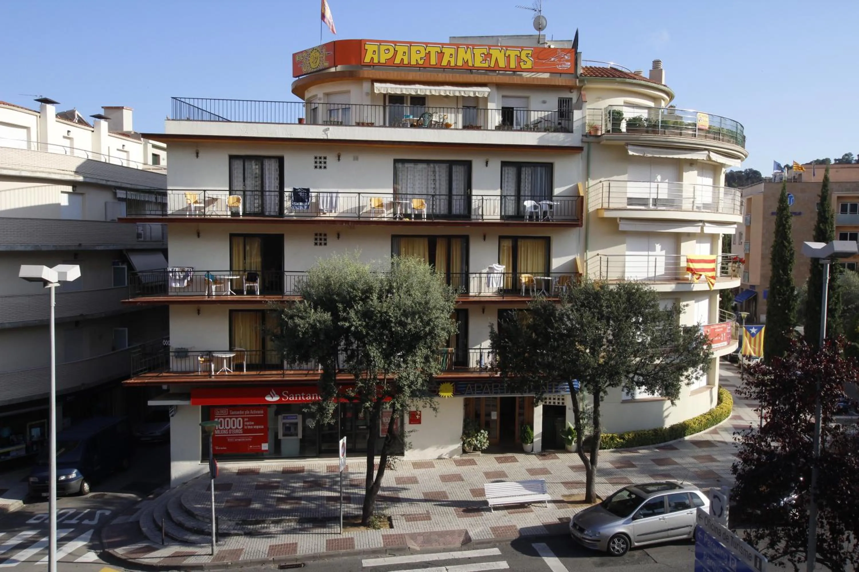 Property building in Apartamentos El Sol II