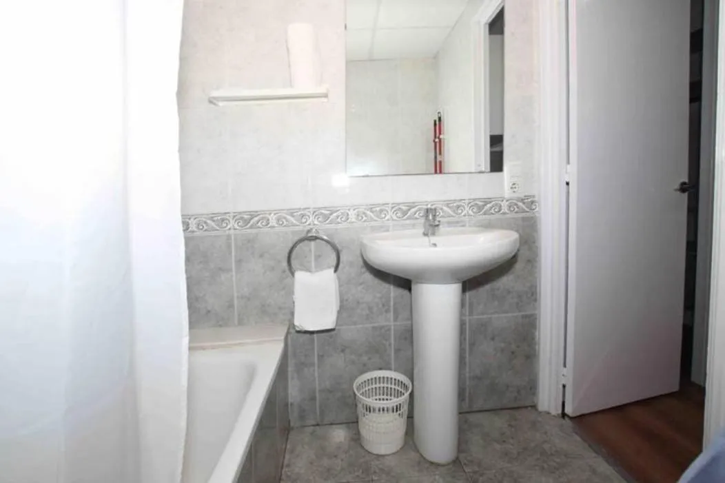 Bathroom in Apartamentos El Sol II