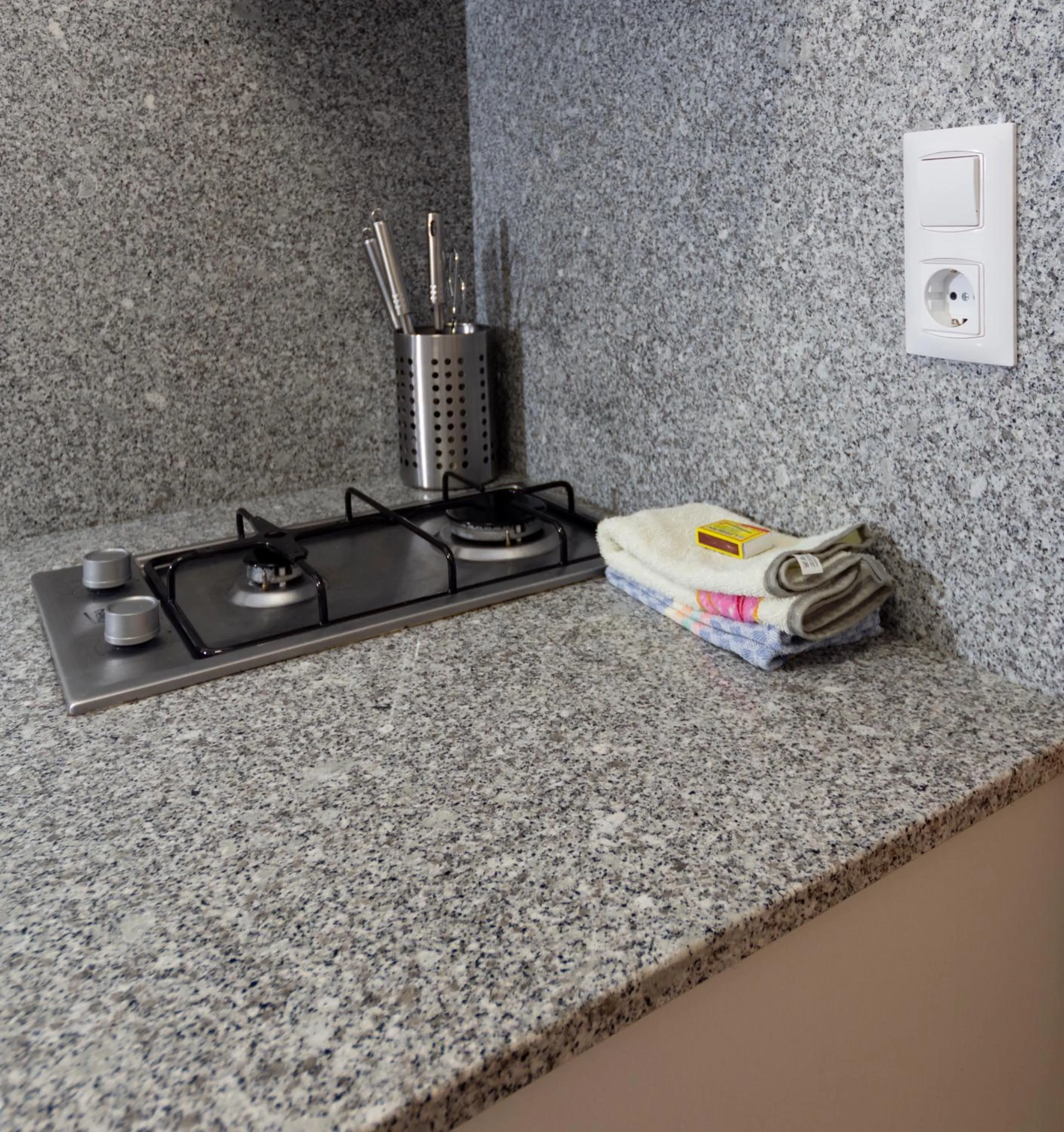 Kitchen or kitchenette in Apartamentos El Sol II