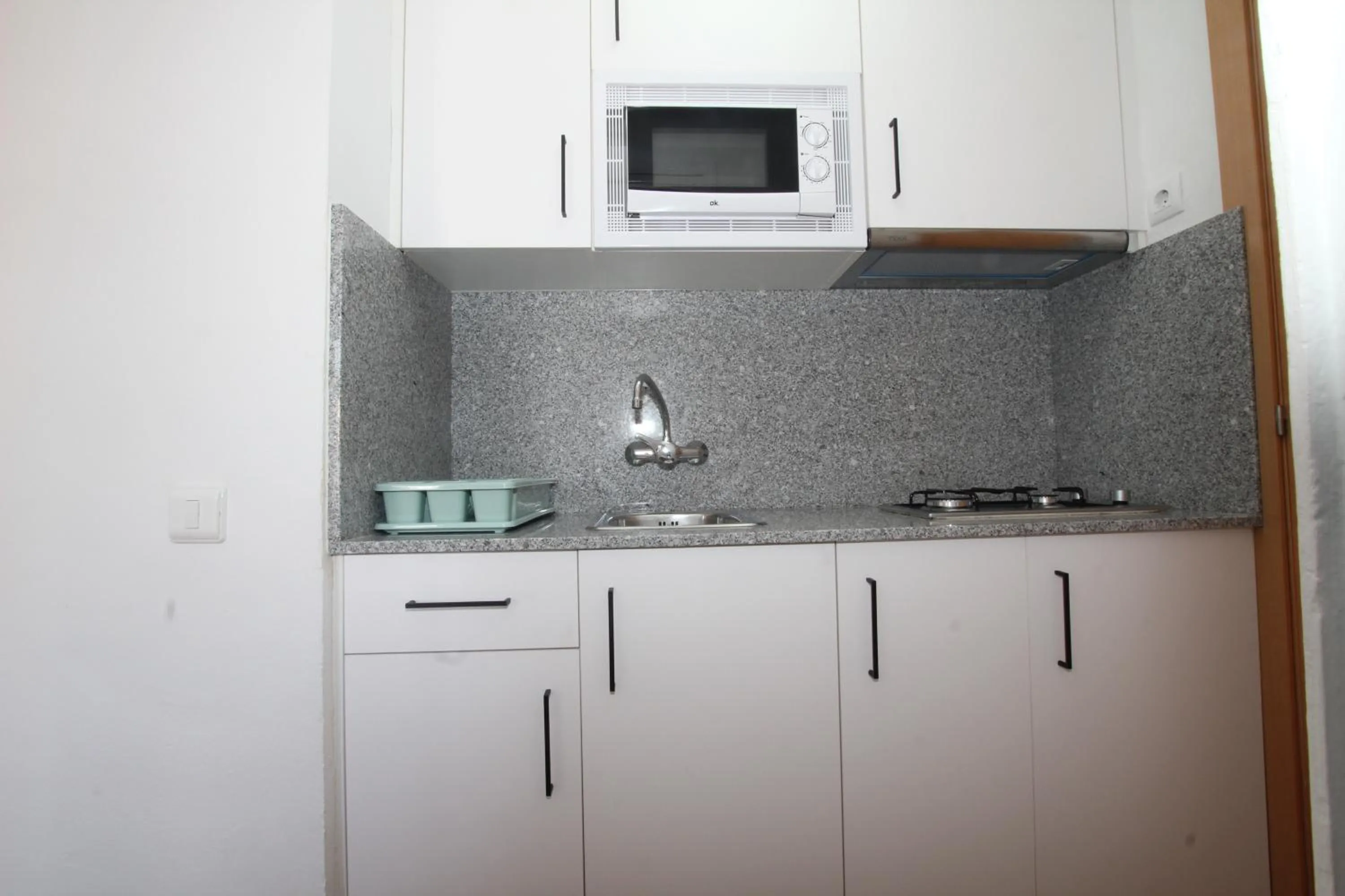 Kitchen or kitchenette in Apartamentos El Sol II