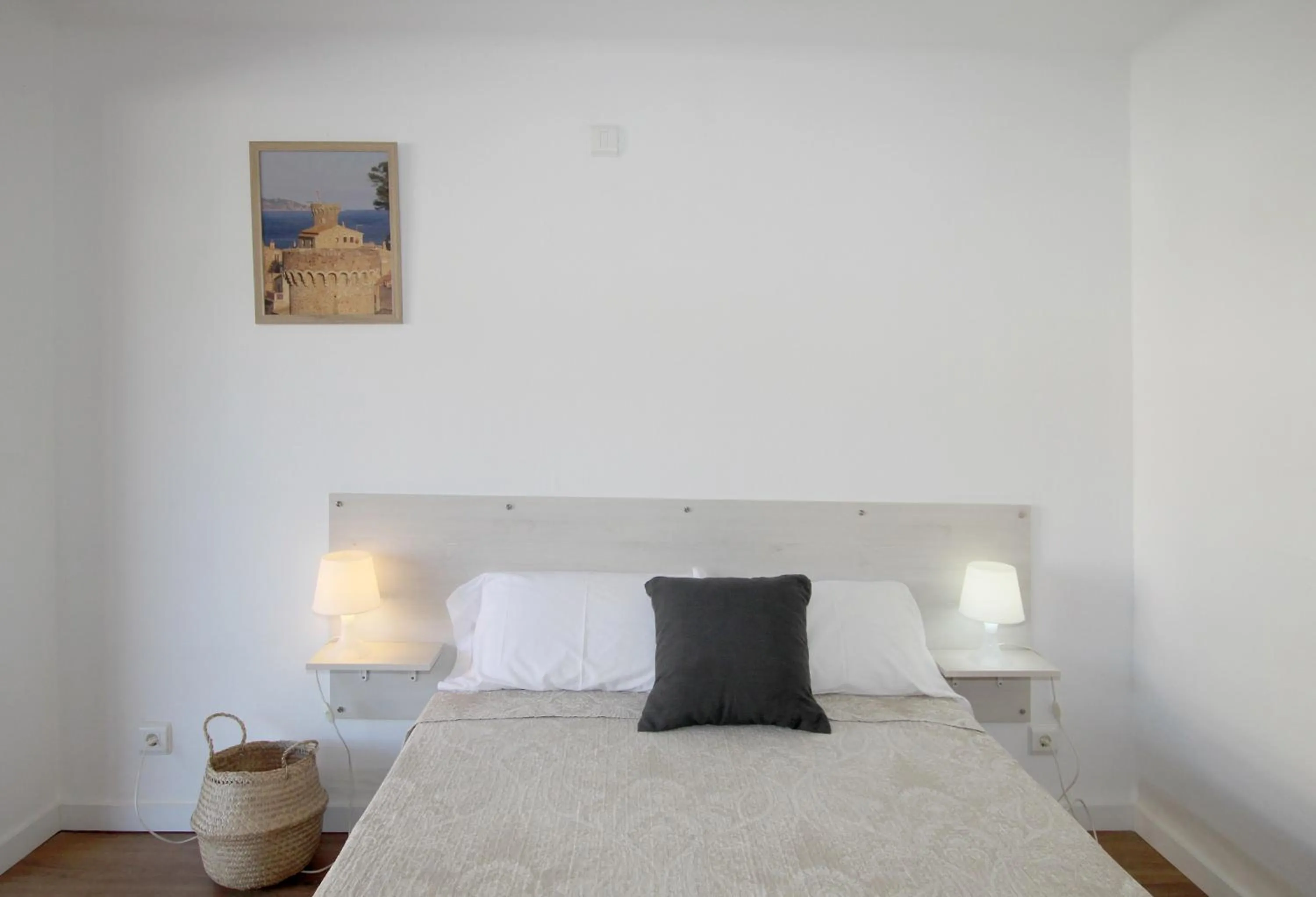 View (from property/room), Bed in Apartamentos El Sol II