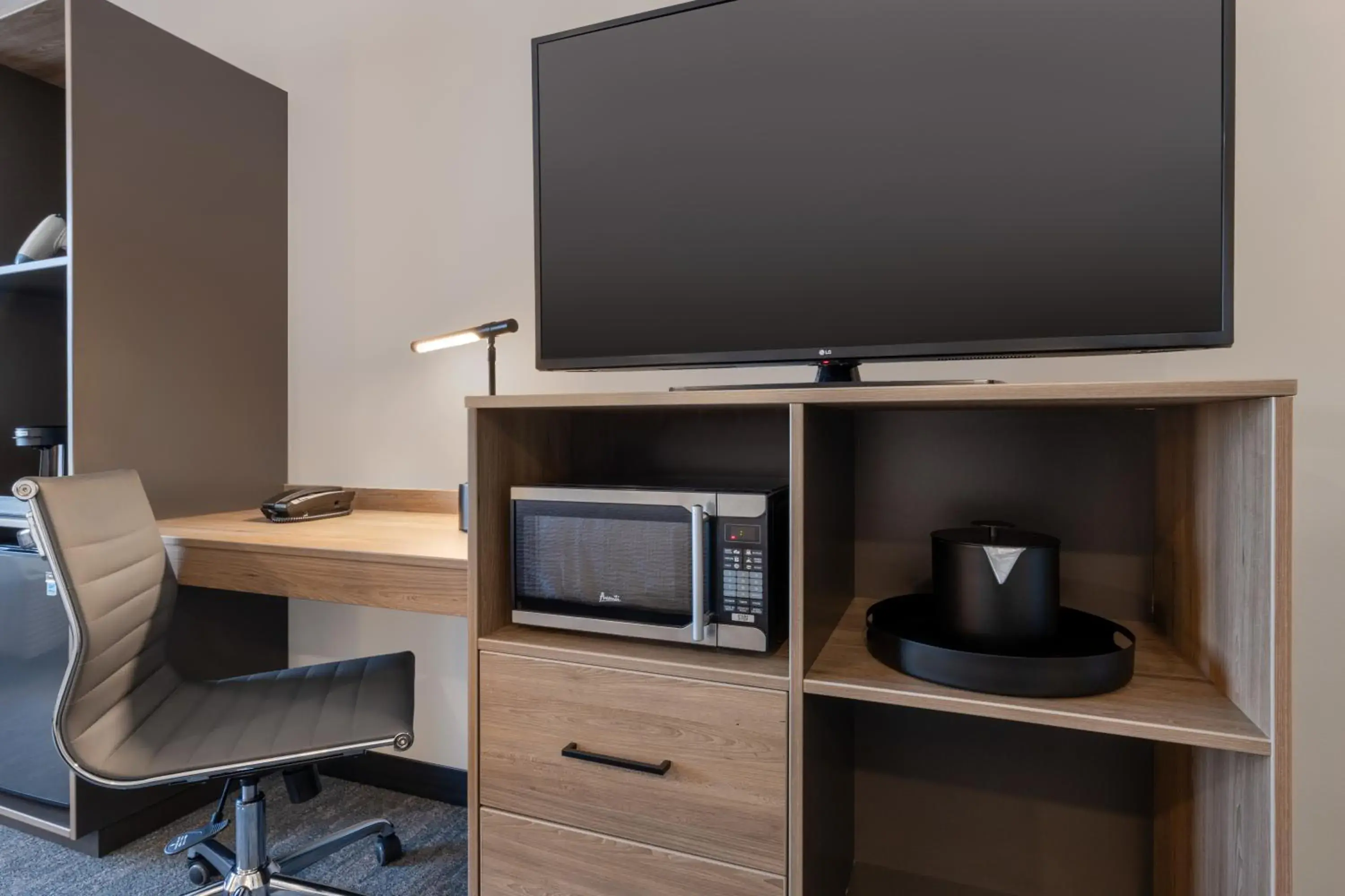 Standard Family Room in The Winslow - Winslow, AZ Standard Family Room in The Winslow - Winslow, AZ