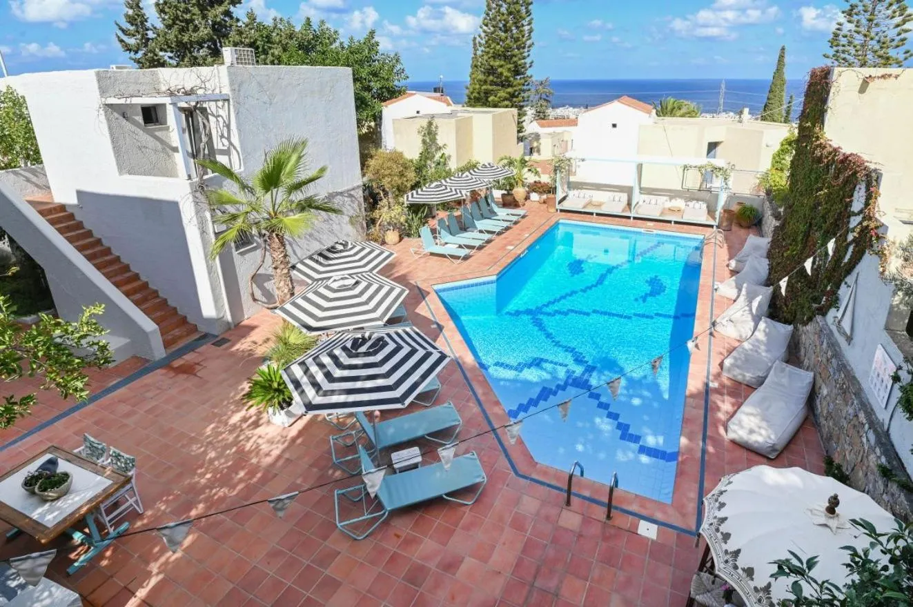 Swimming pool in Villa Iokasti