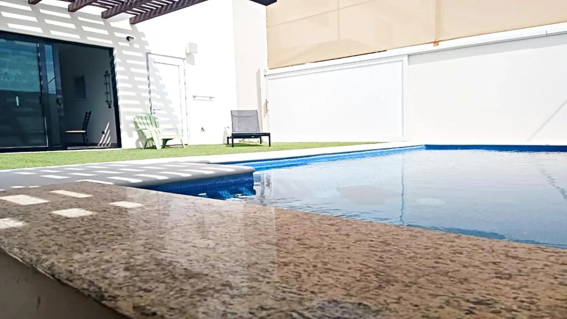 Moon House F4: Spacious 3-Bedroom Apartment in Downtown Moon House F4: Spacious 3-Bedroom Apartment in Downtown