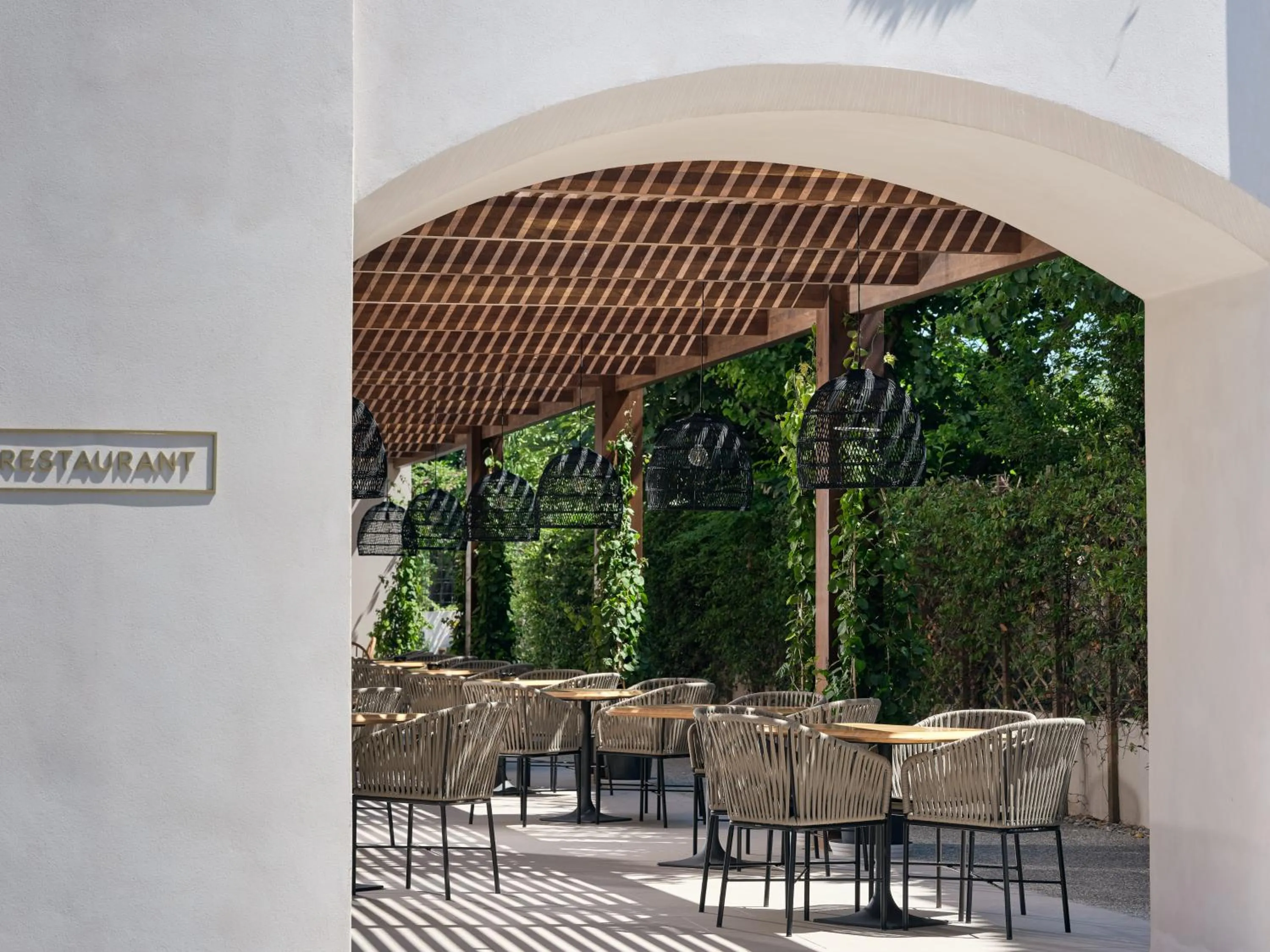 Restaurant/places to eat in Contessina Hotel