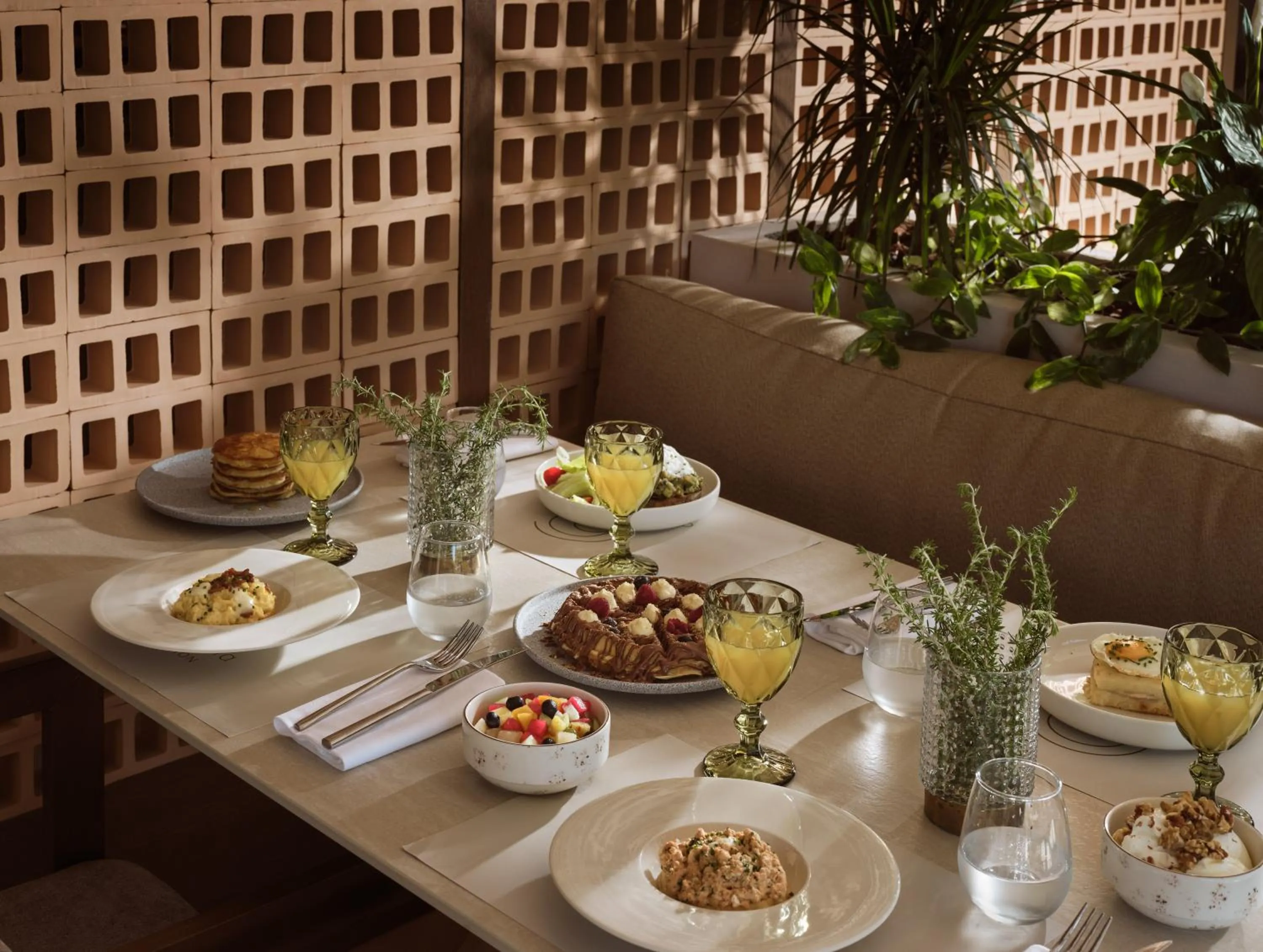 Restaurant/places to eat in Contessina Hotel