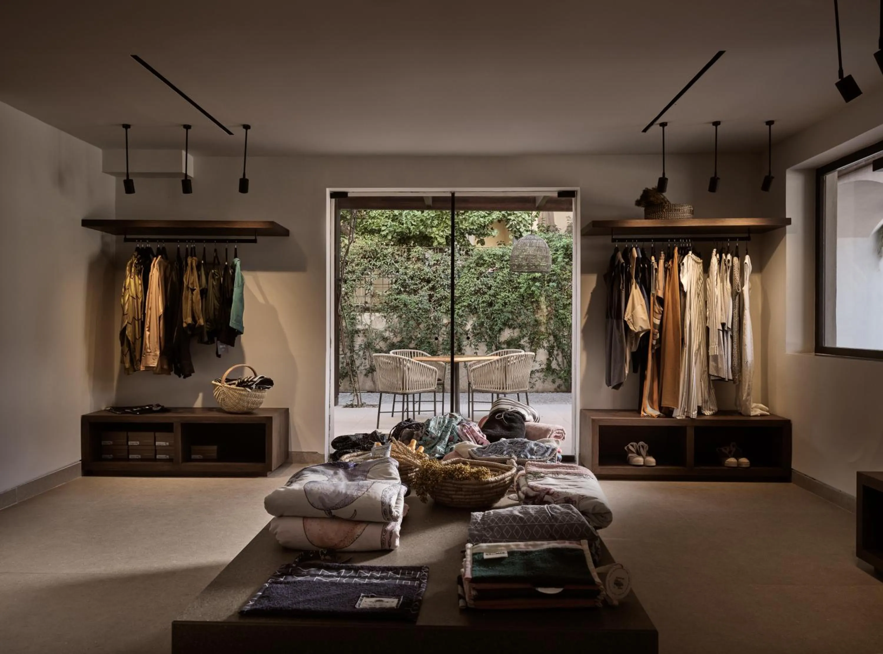 Shopping Area in Contessina Hotel