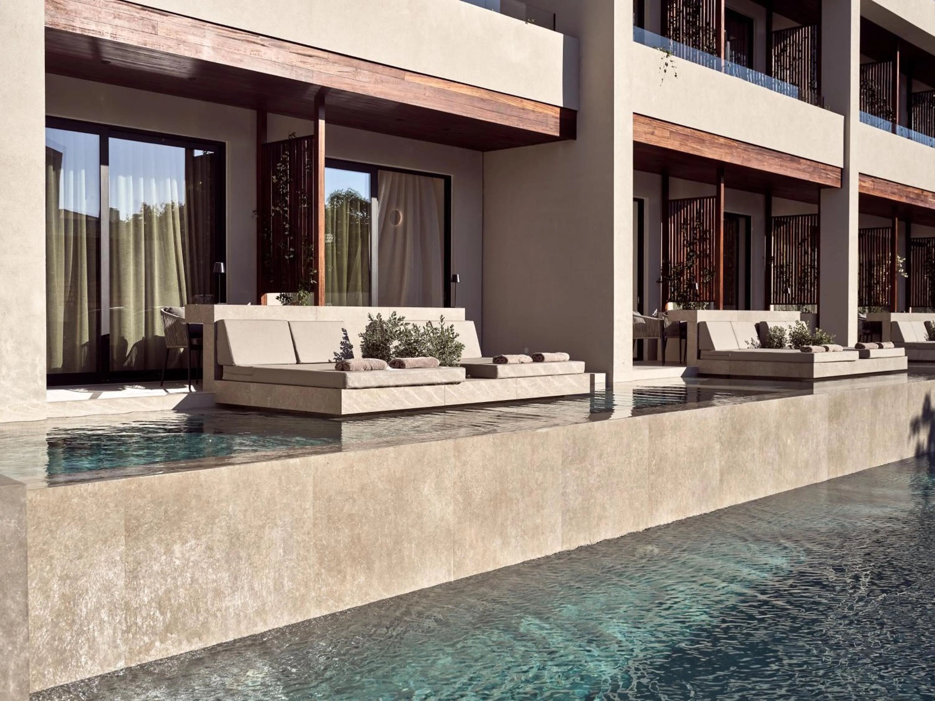 Swimming pool in Contessina Hotel