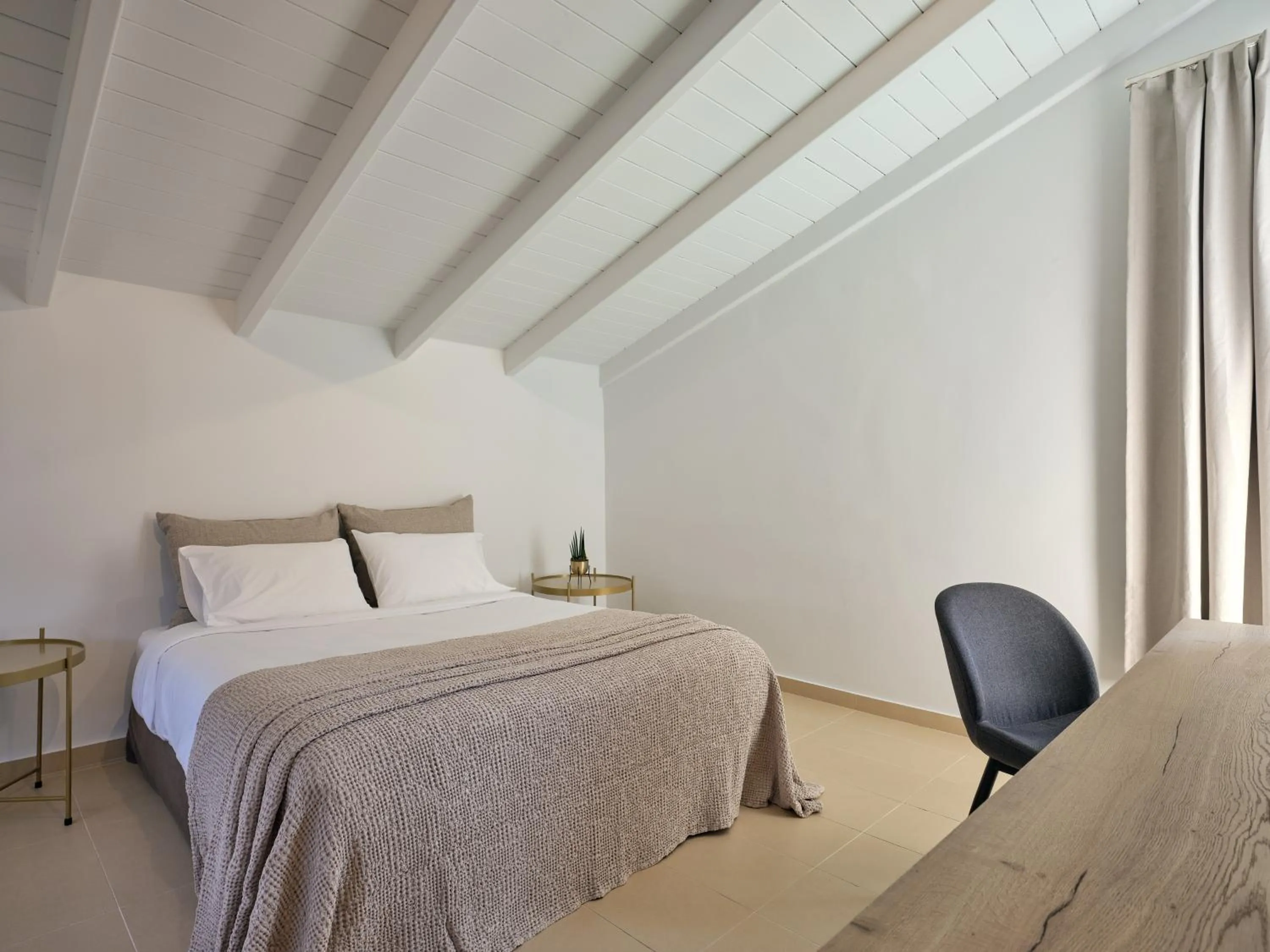 Bed in Contessina Hotel