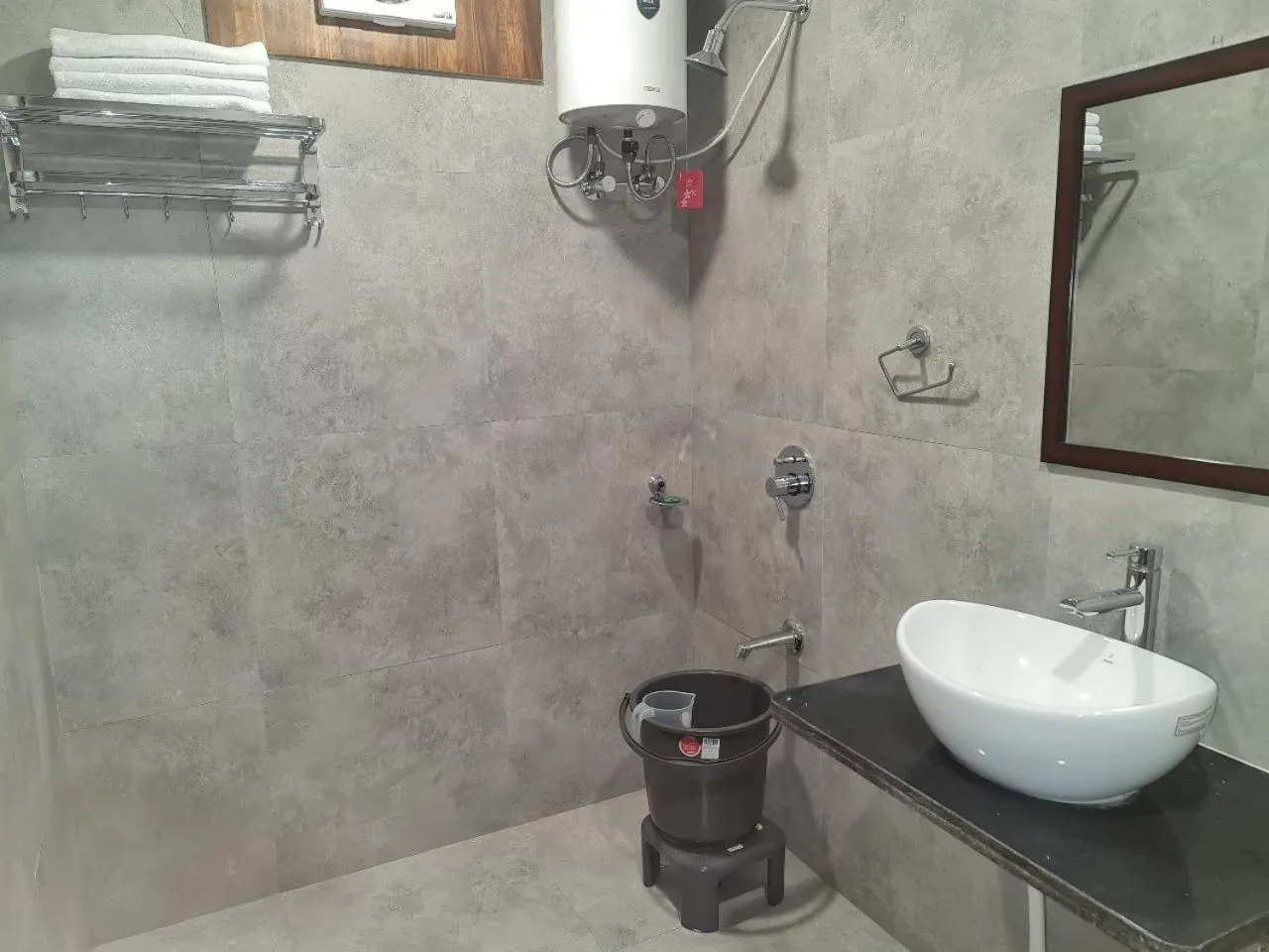 Bathroom in HOTEL ARSH RFESIDENCY