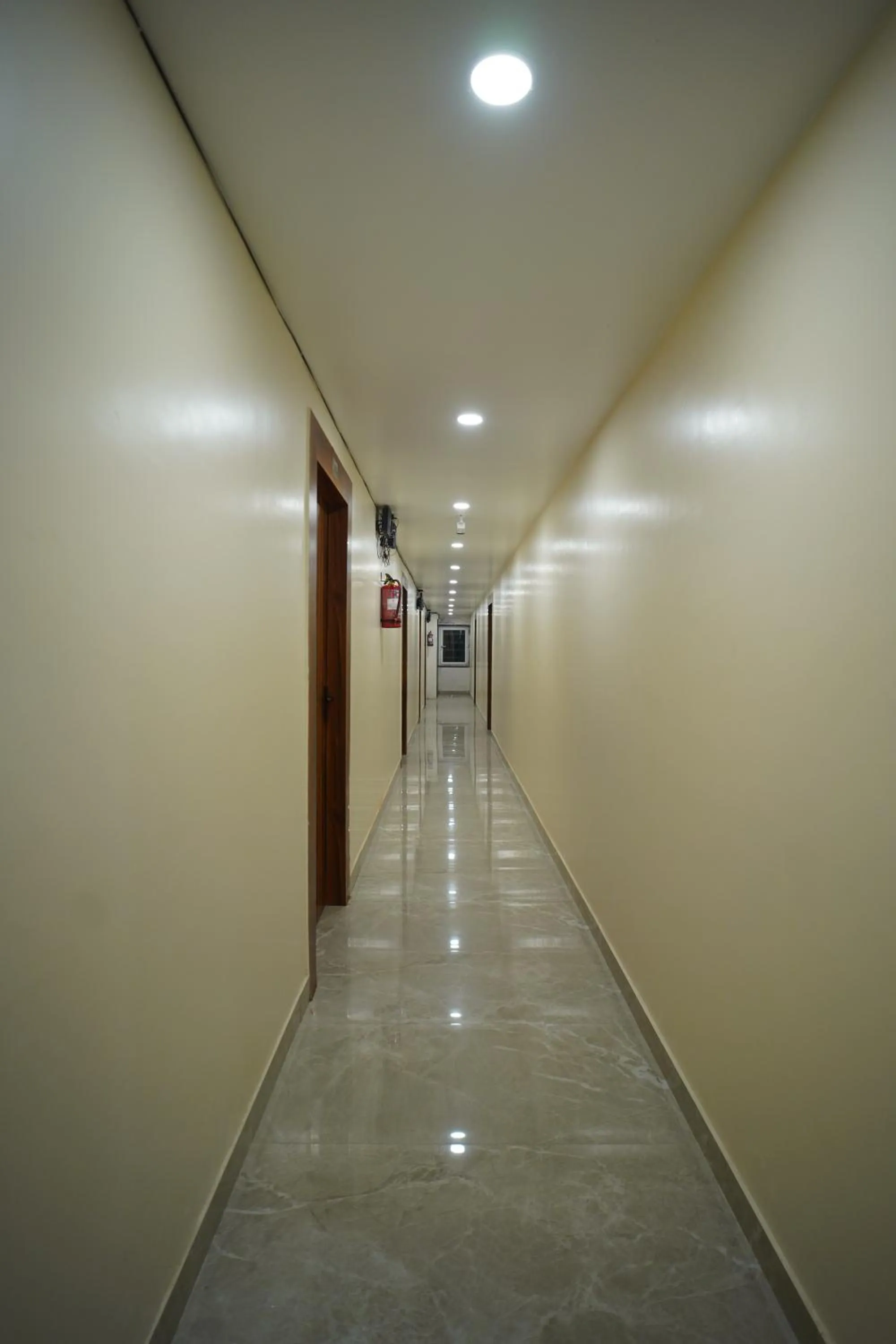 HOTEL ARSH RFESIDENCY