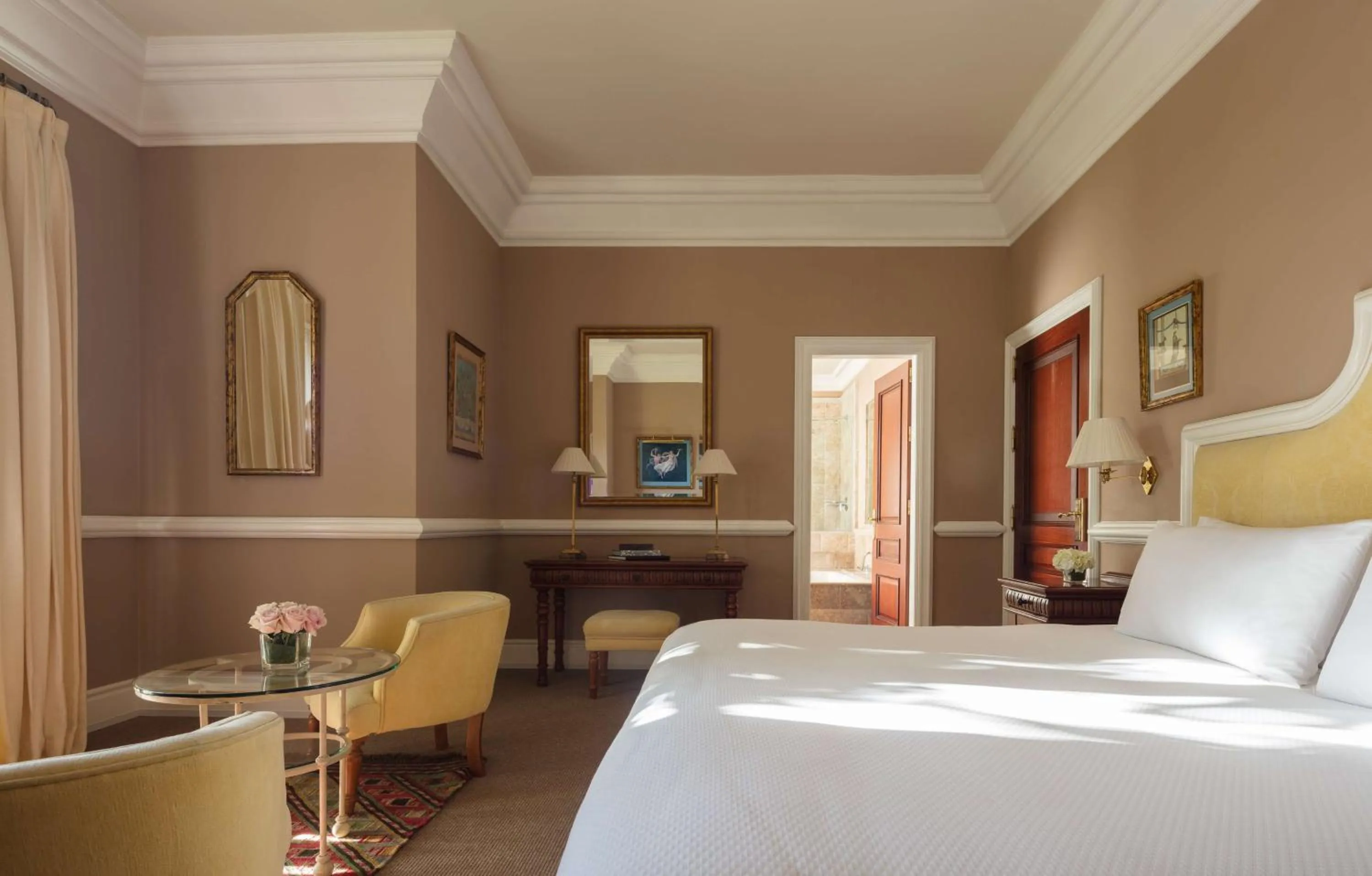 Bedroom, Bed in Anantara Villa Padierna Palace Benahavís Marbella Resort - A Leading Hotel of the World