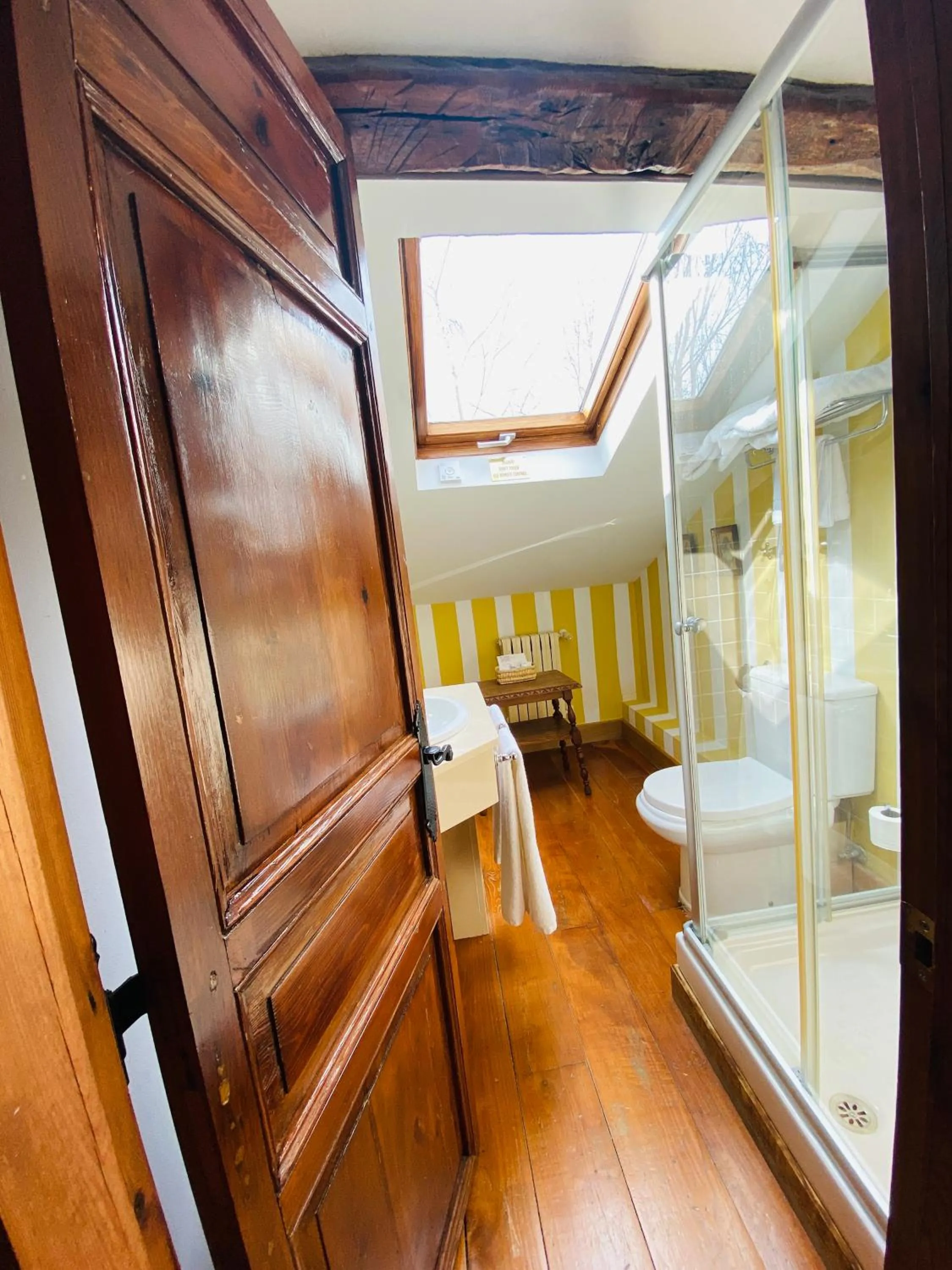 Shower in Posada La Torre de La Quintana