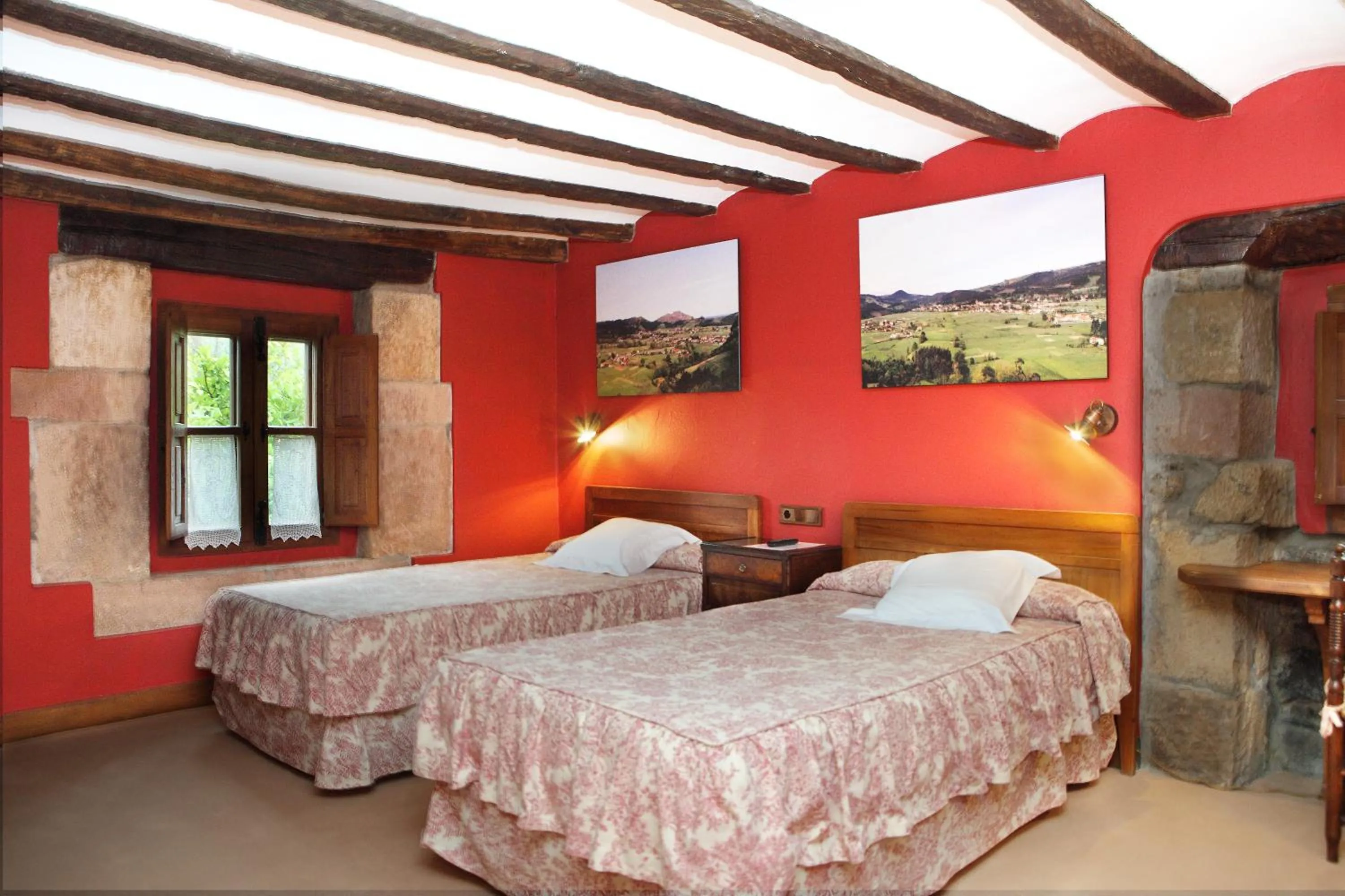 Photo of the whole room in Posada La Torre de La Quintana