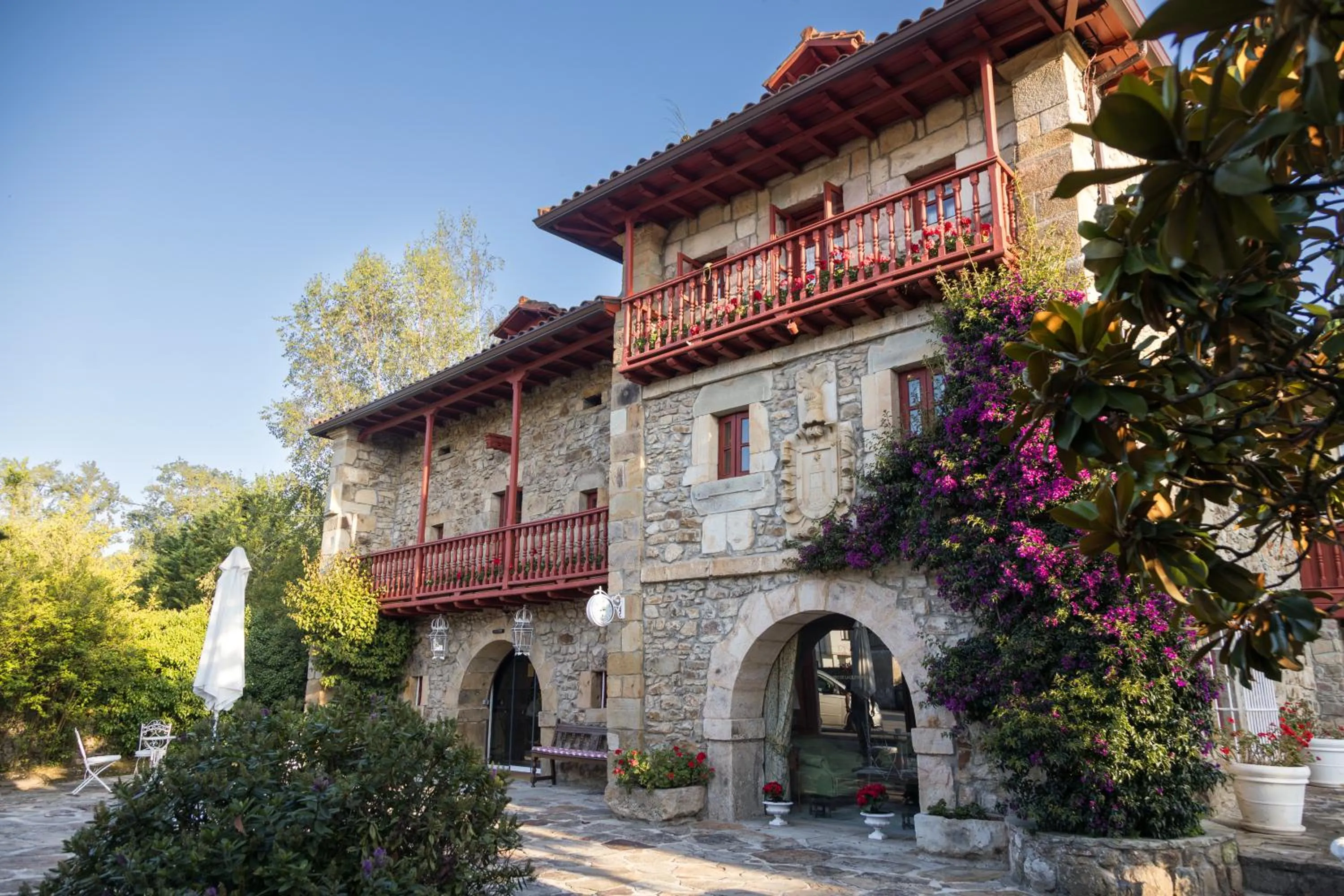 Property building in Posada La Torre de La Quintana