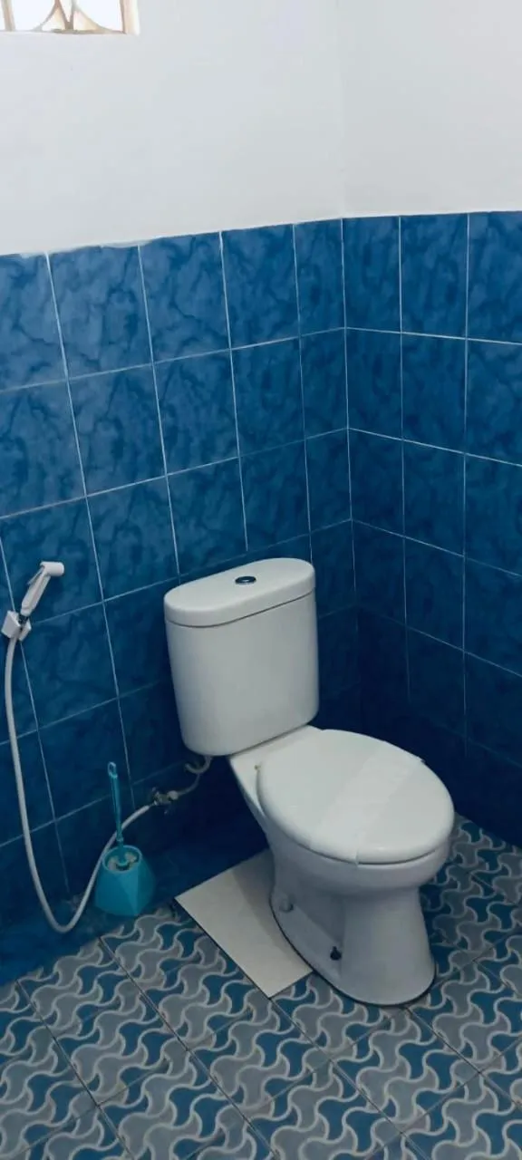 Toilet in Puring Bungalows