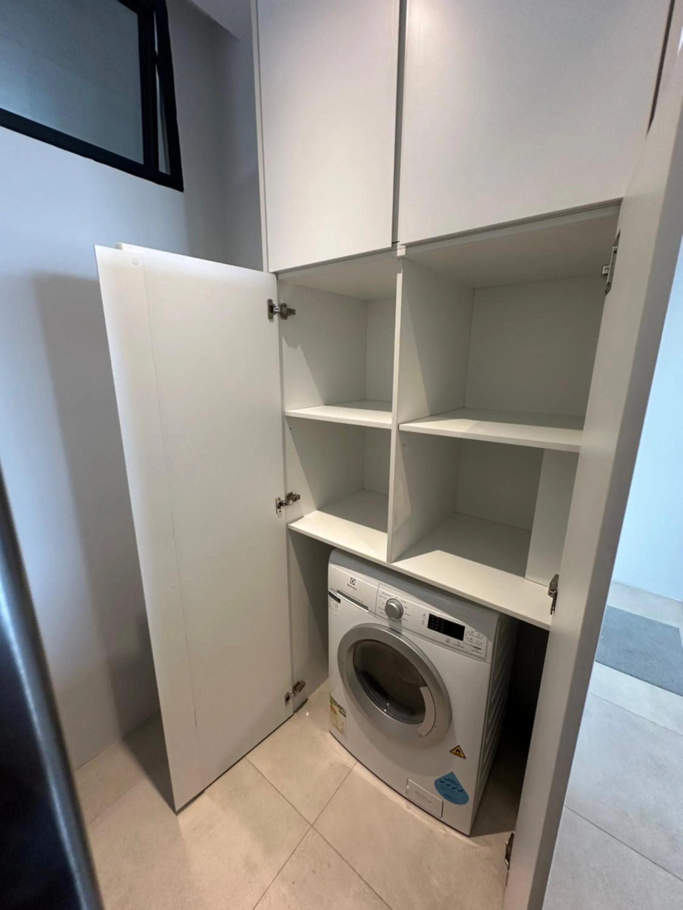 Lumi Tropicana - Idealhub